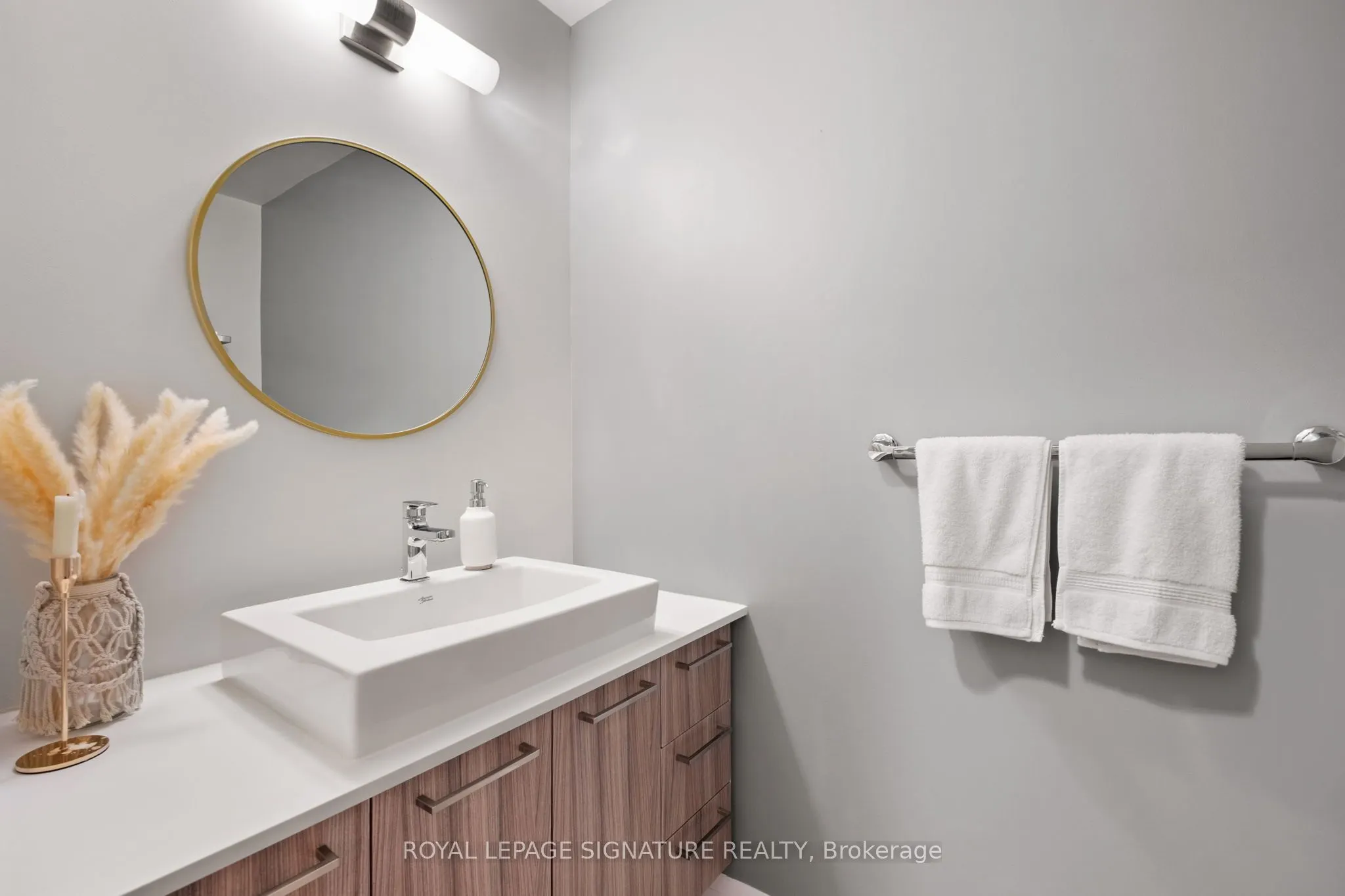 4800 Highway 7, #316