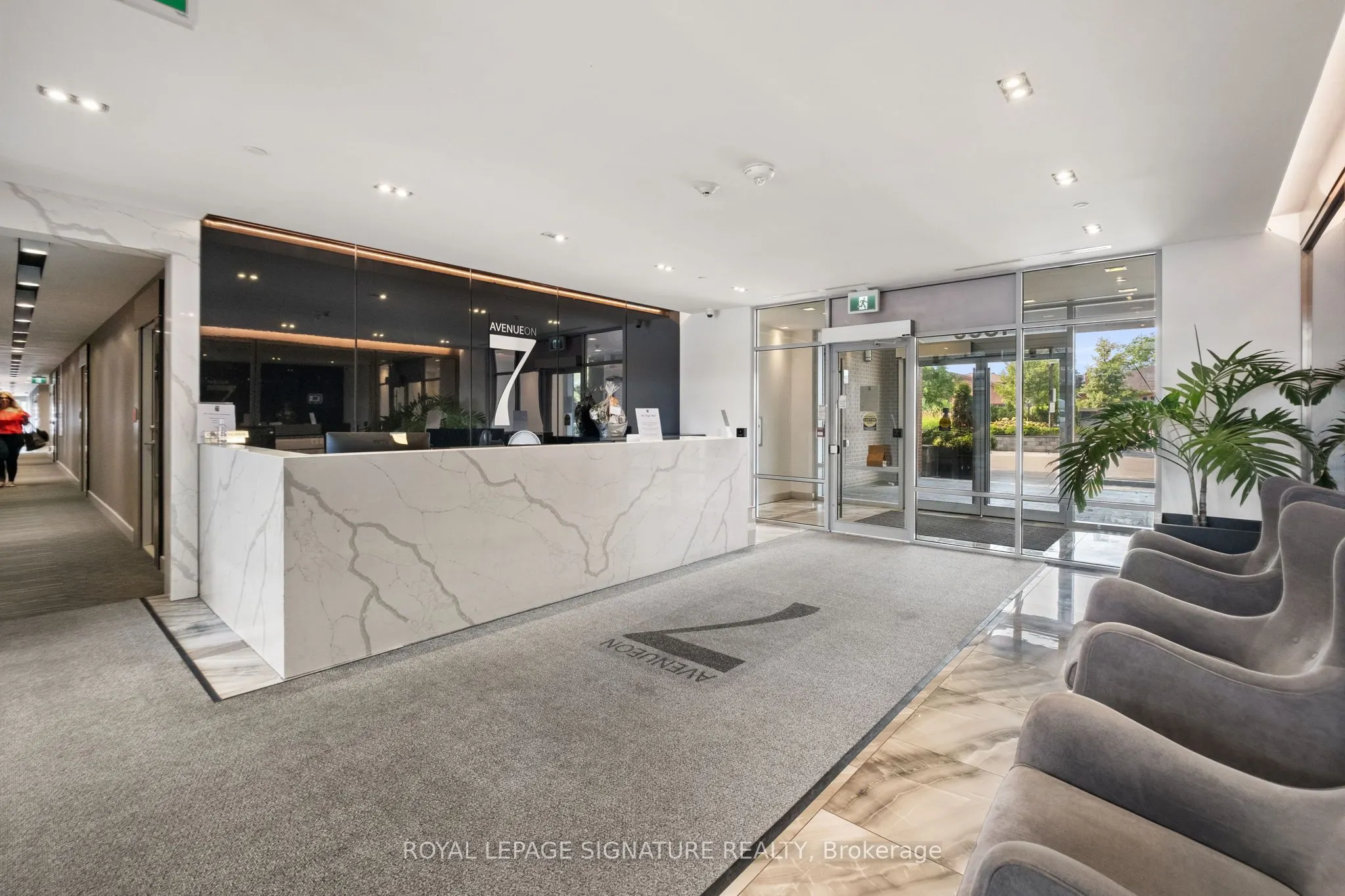 4800 Highway 7, #316