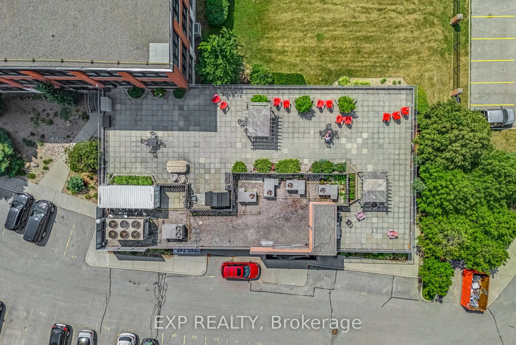 543 Timothy Street, #111