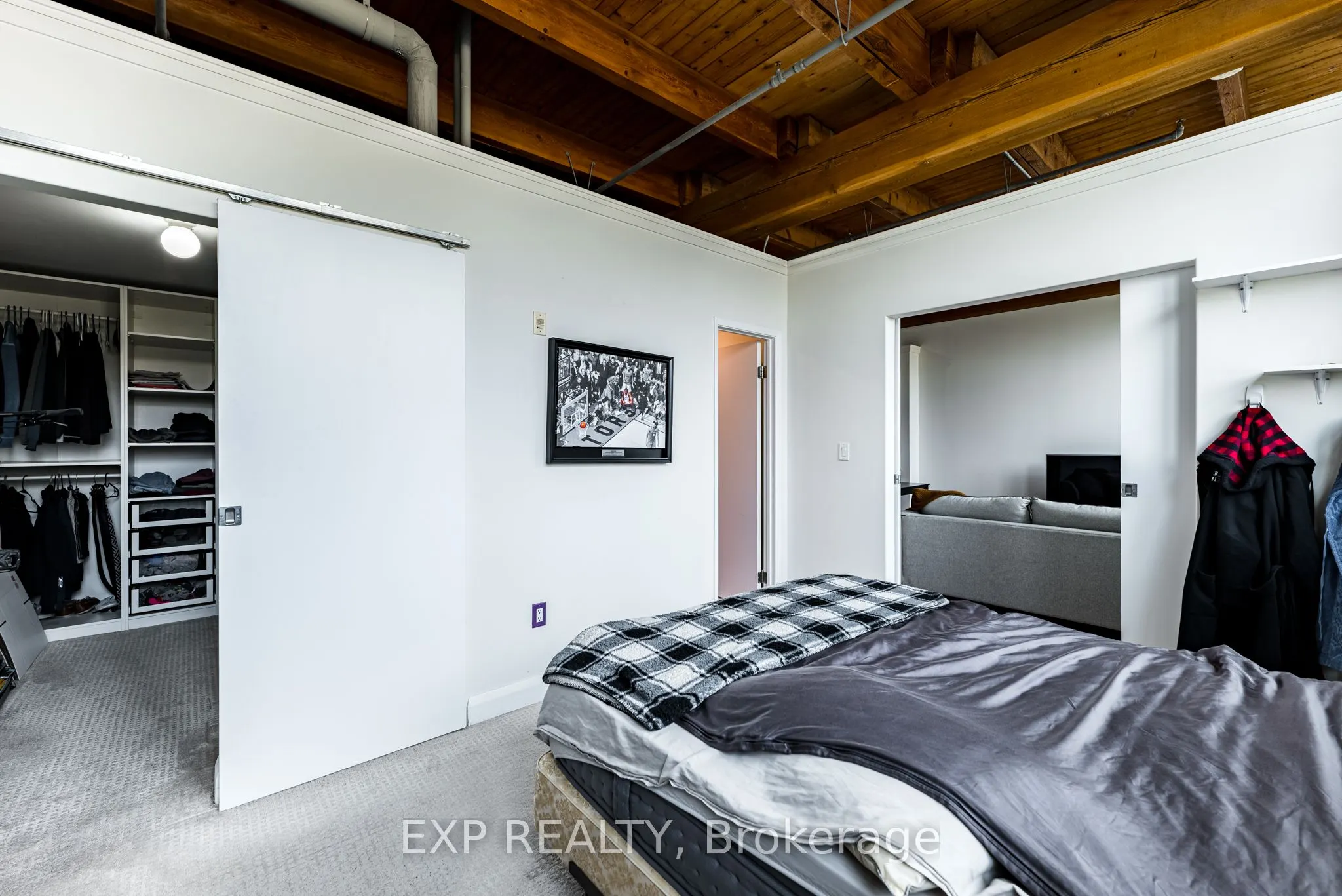 543 Timothy Street, #111