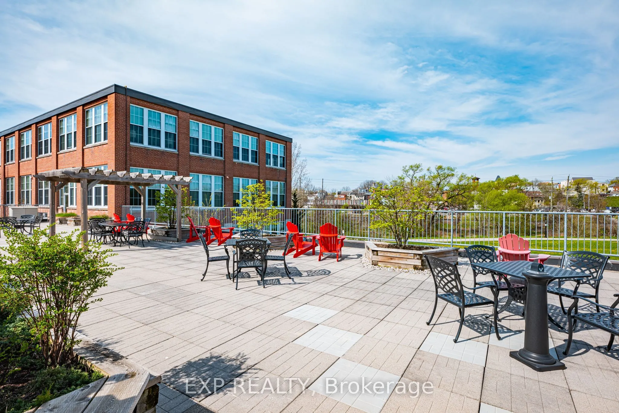 543 Timothy Street, #111