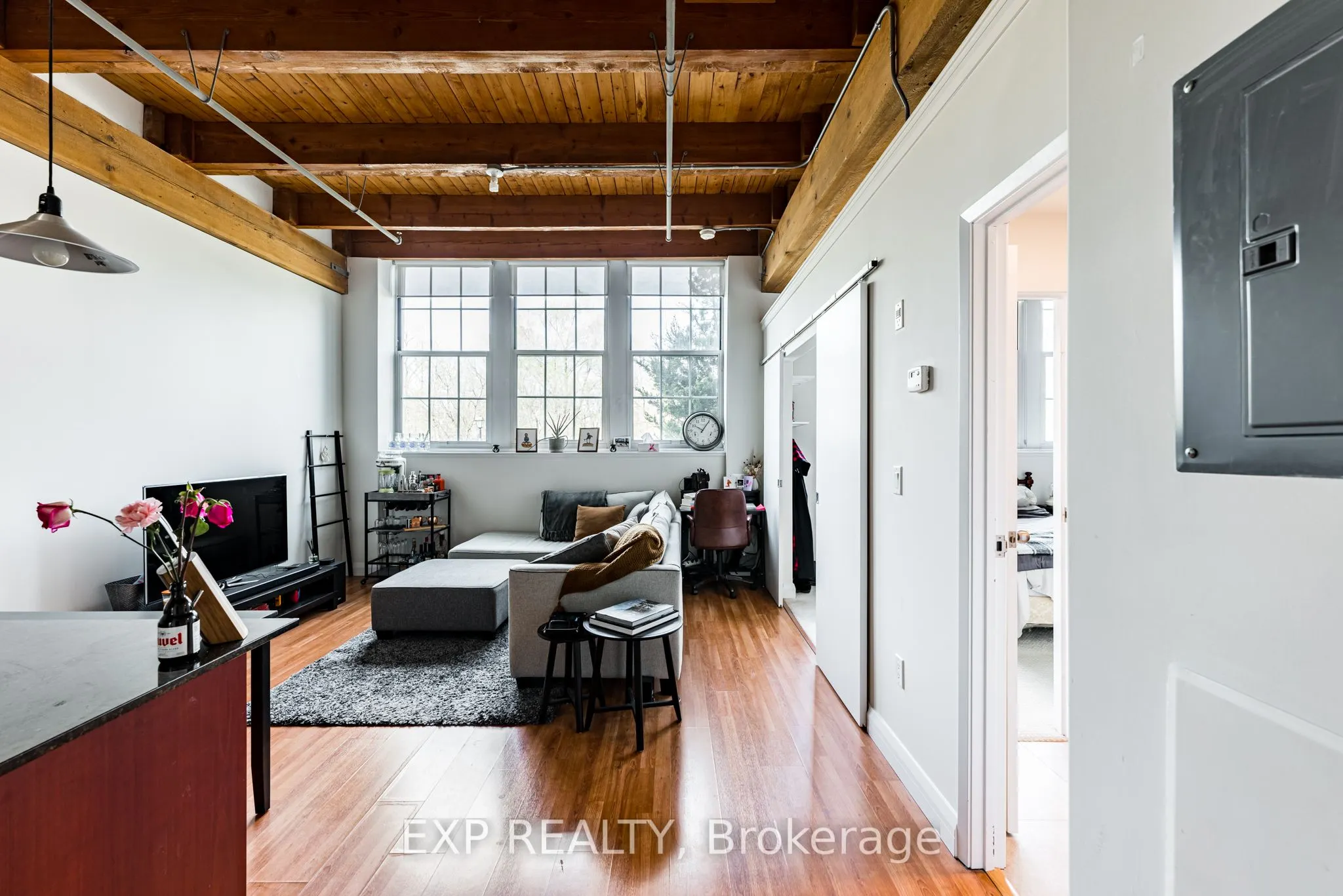 543 Timothy Street, #111