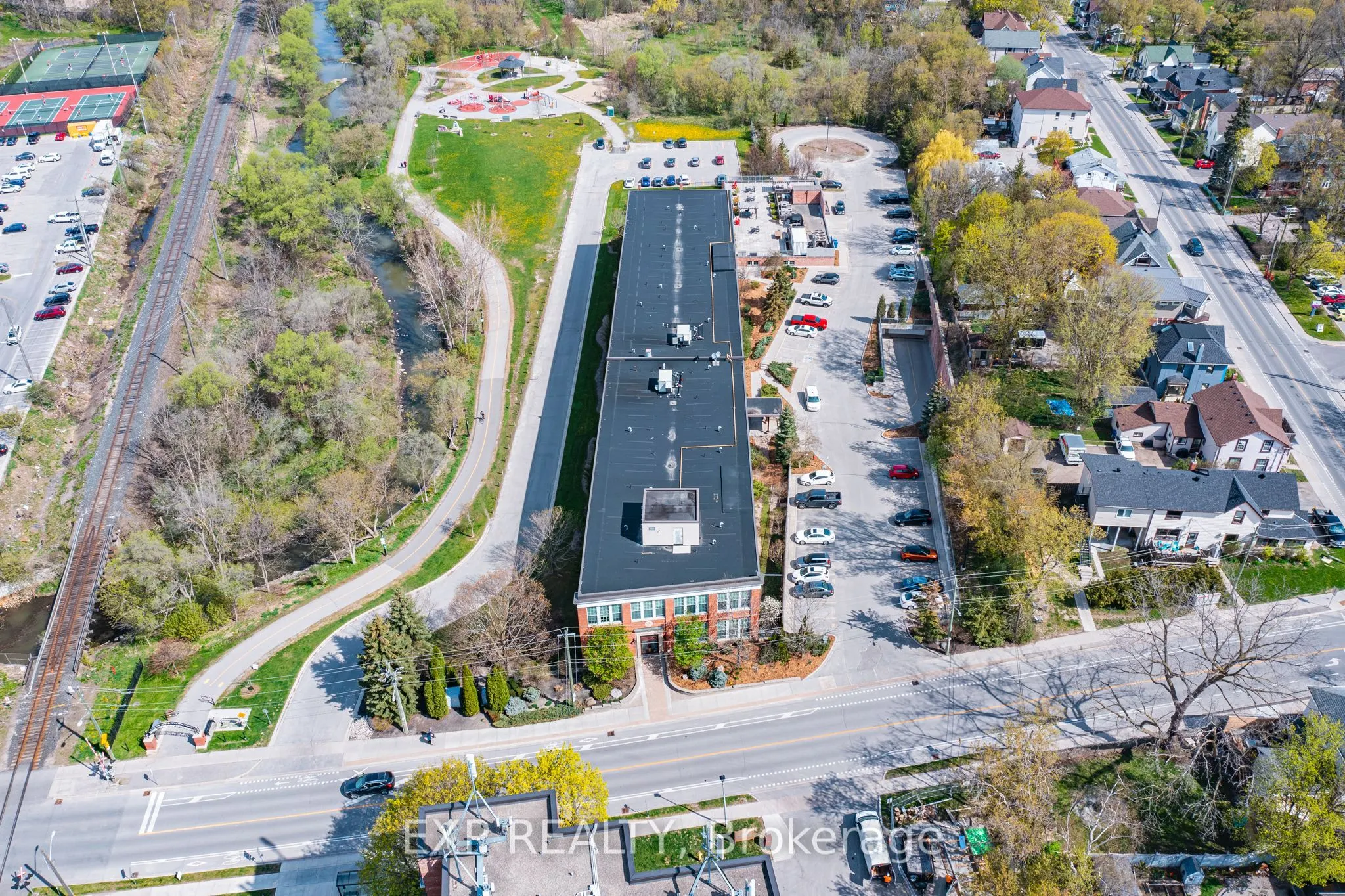 543 Timothy Street, #111