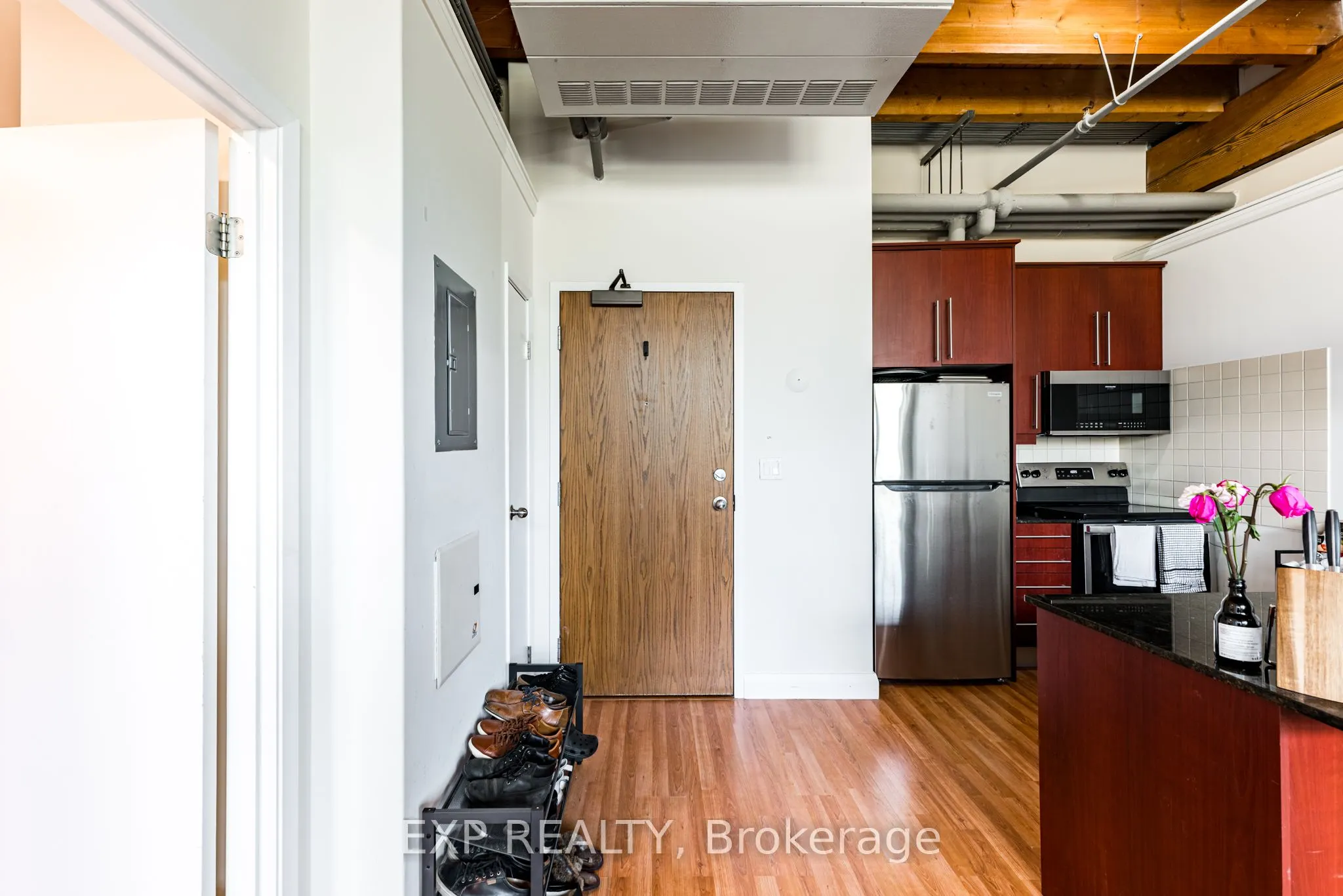 543 Timothy Street, #111