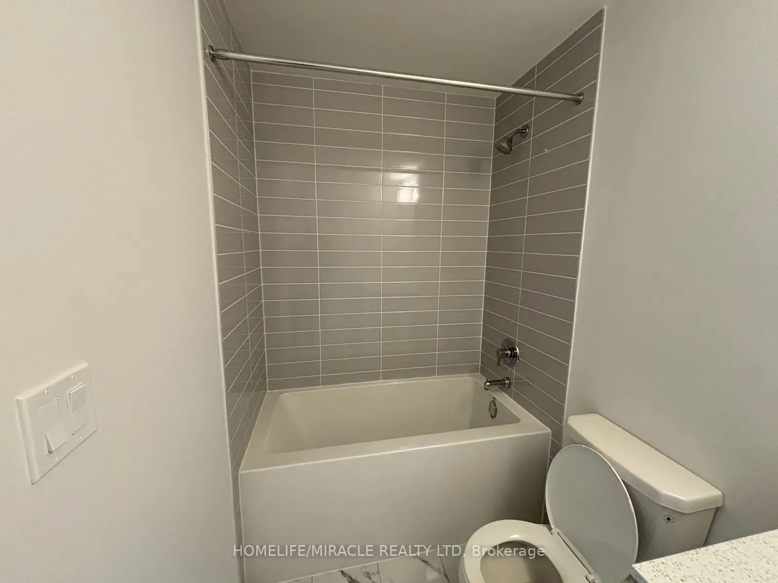17 Lytham Green Circle, #26