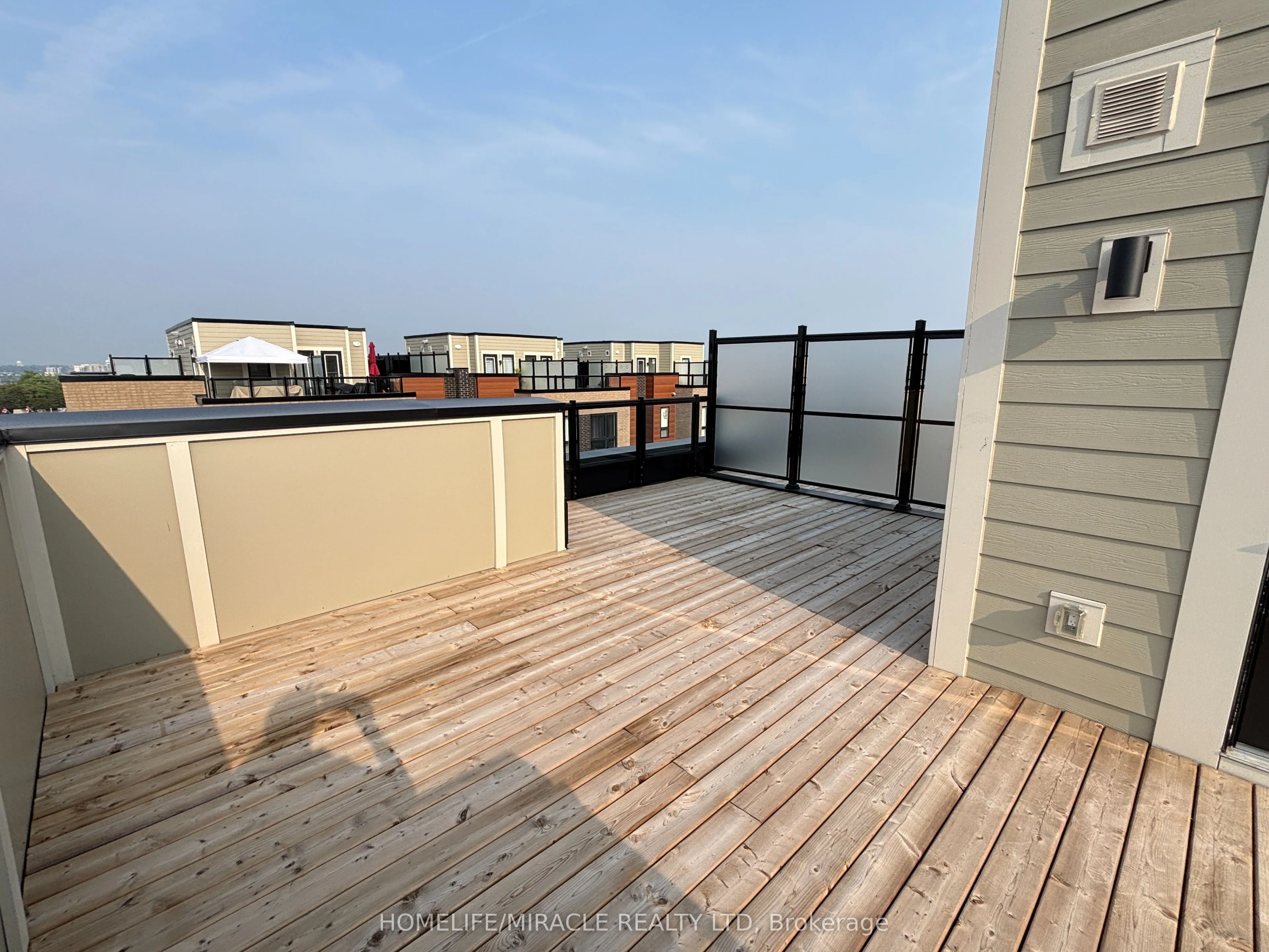 17 Lytham Green Circle, #26