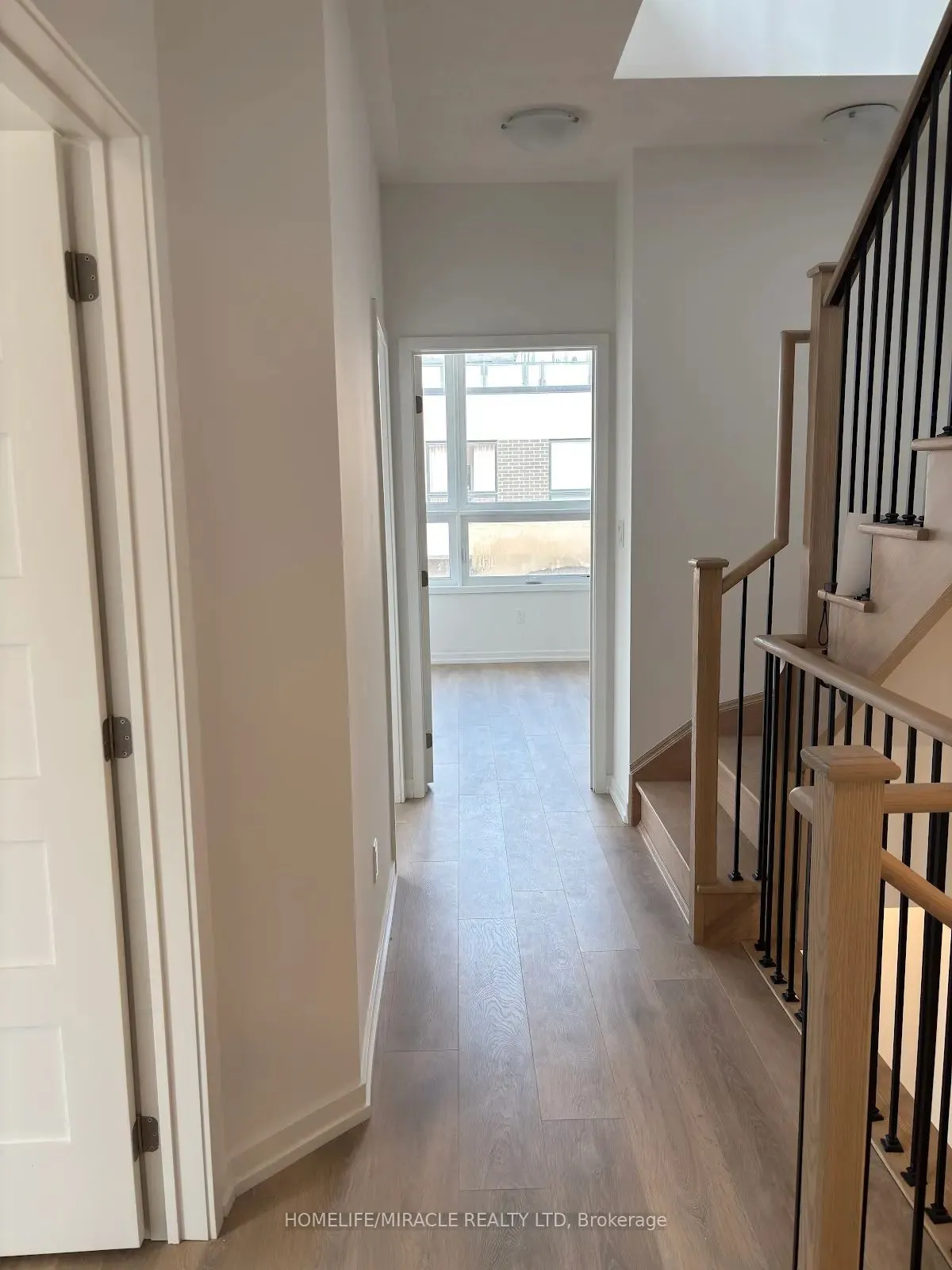17 Lytham Green Circle, #26