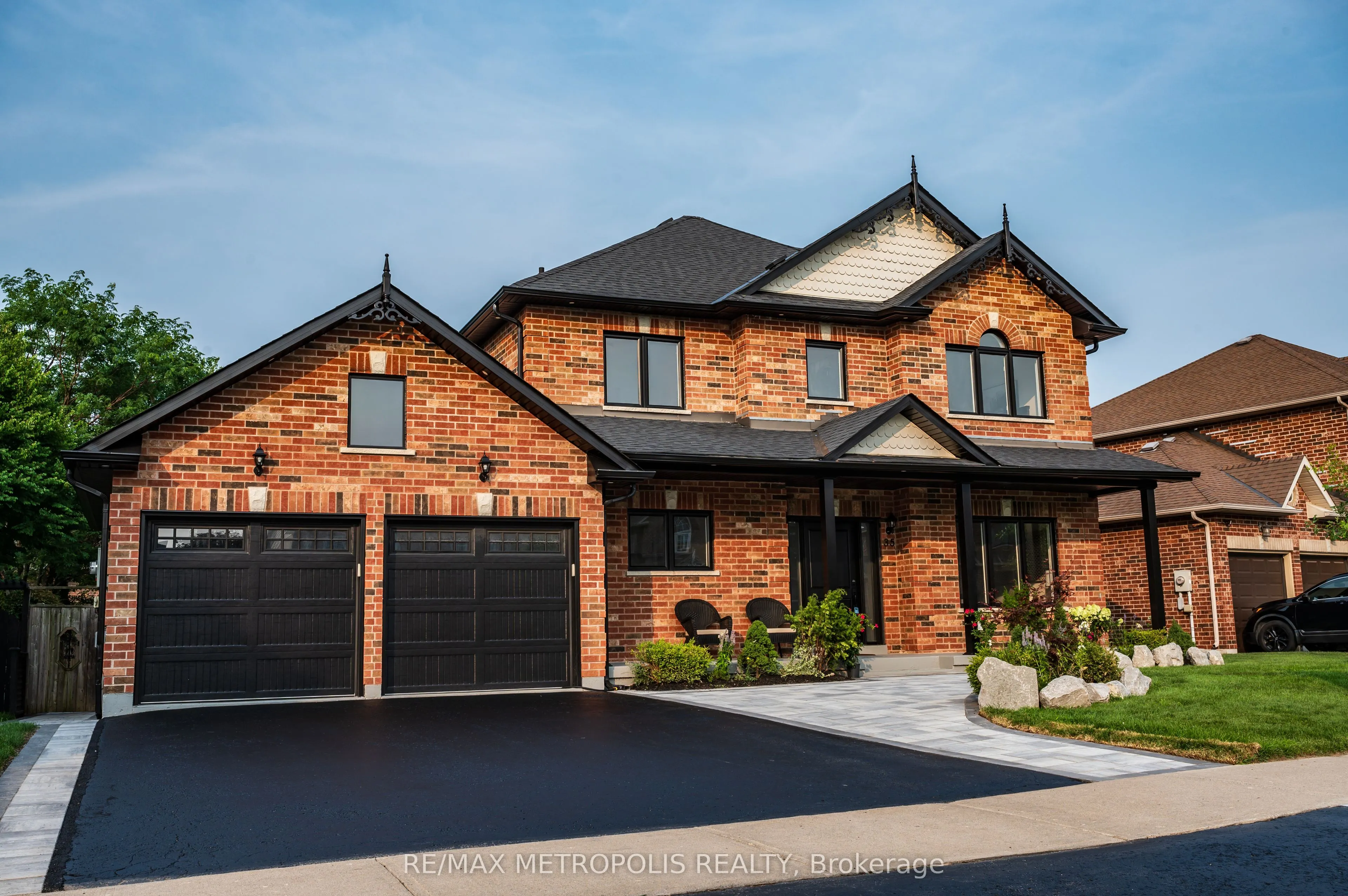 35 Nelkydd Lane