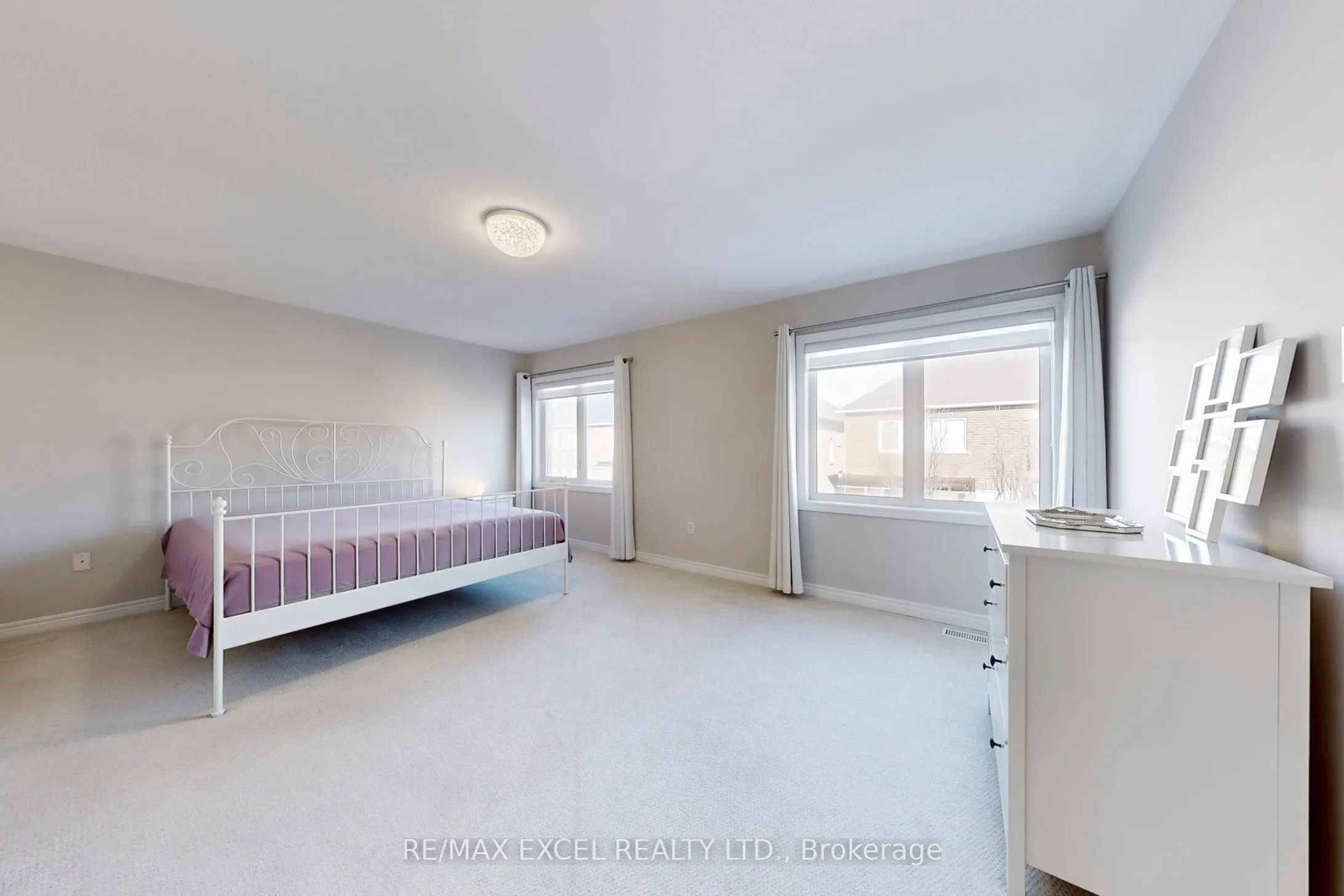 94 Waite Crescent