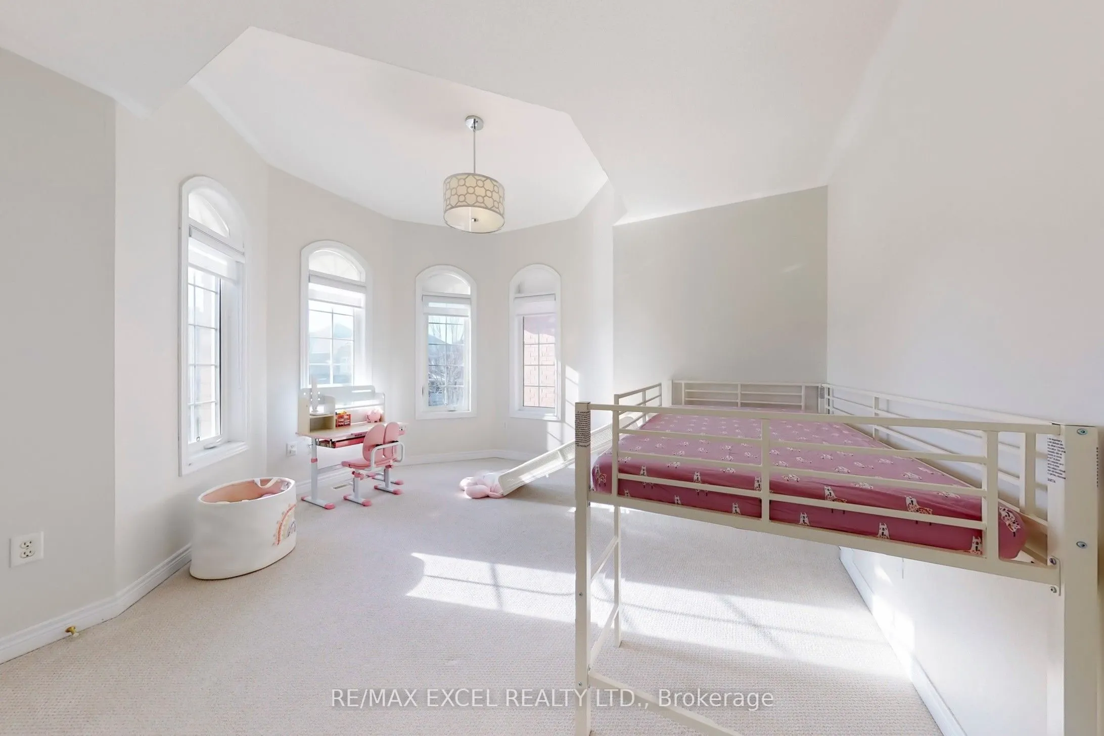 94 Waite Crescent