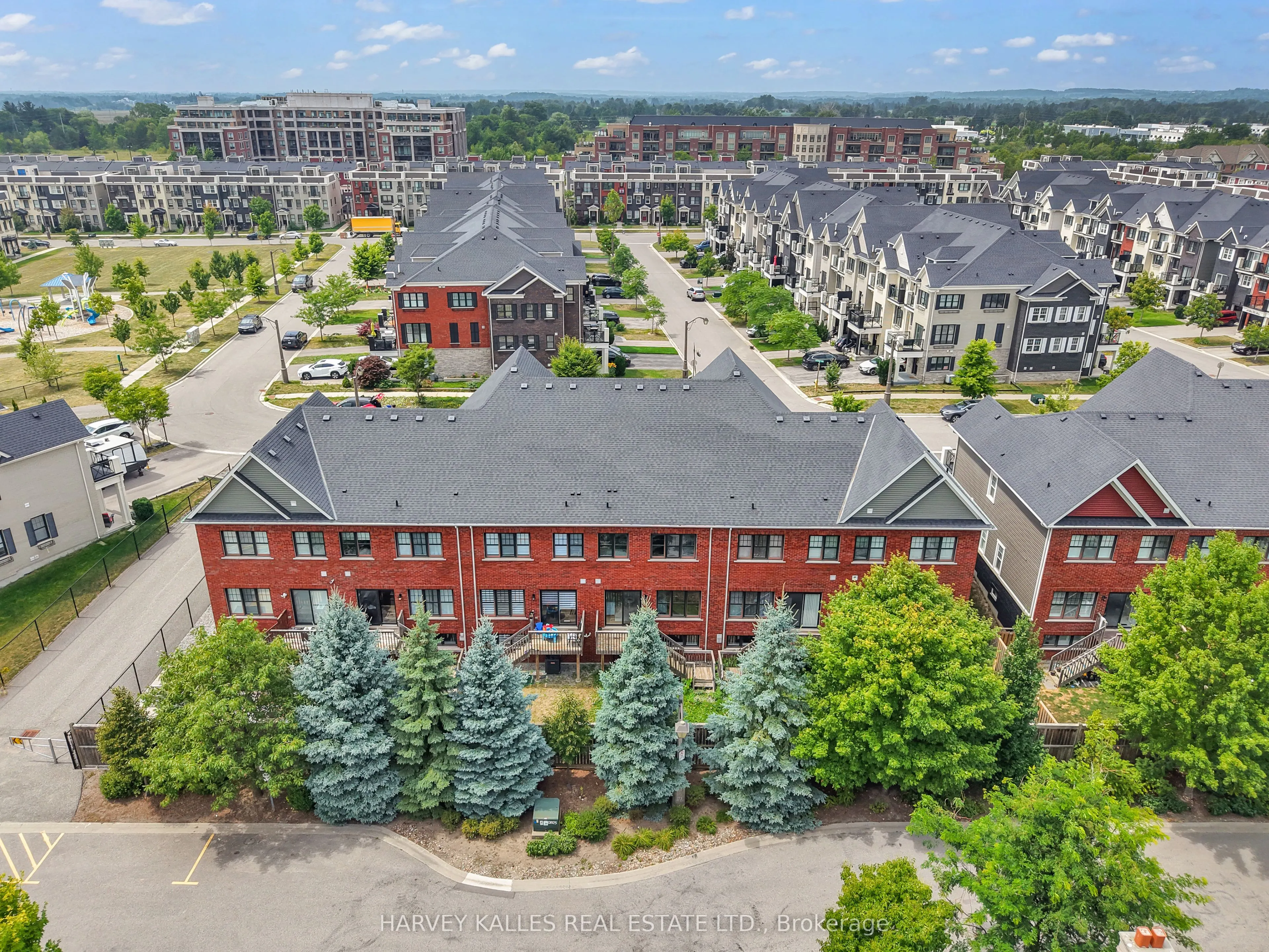 170 Boadway Crescent