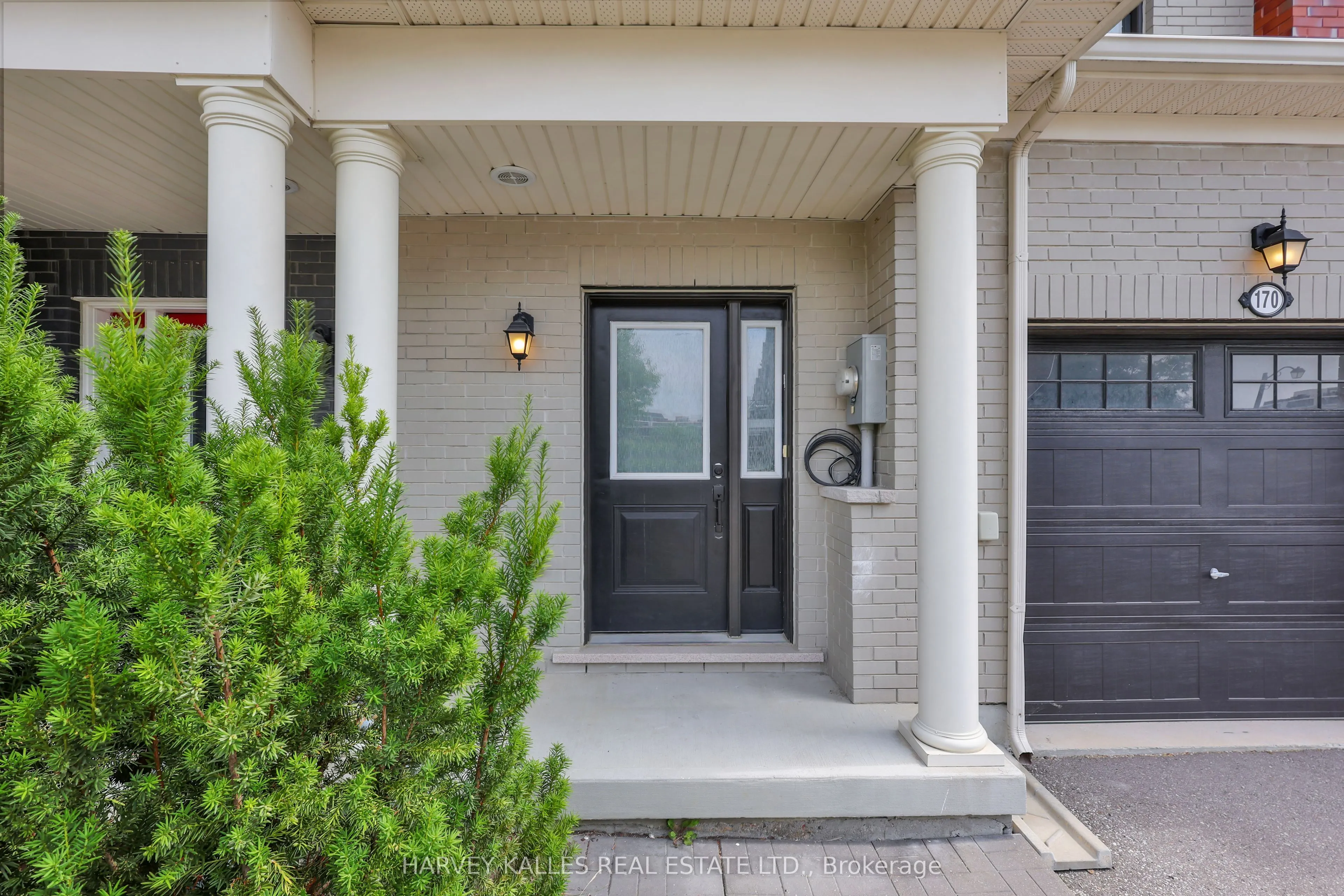 170 Boadway Crescent
