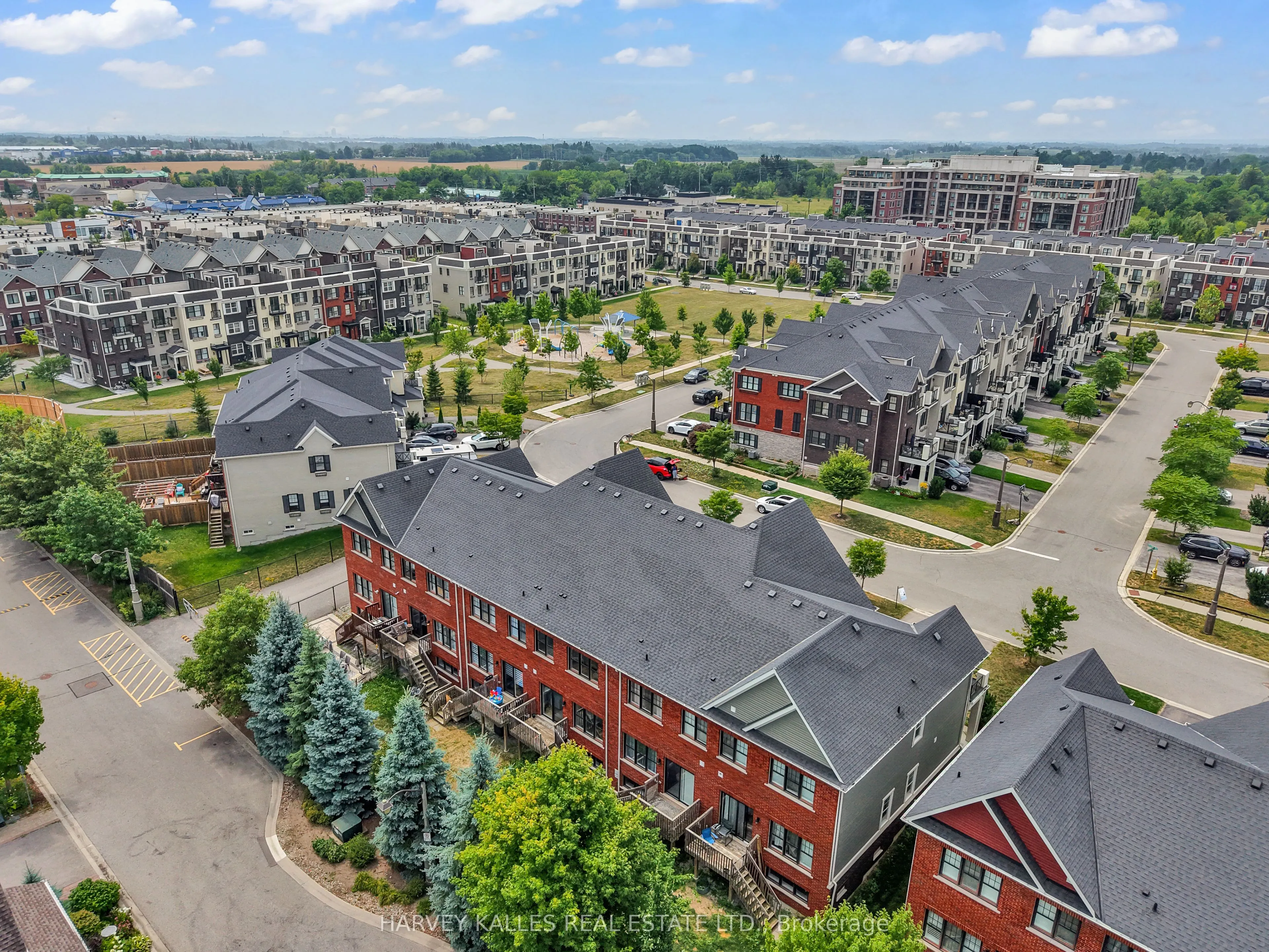 170 Boadway Crescent
