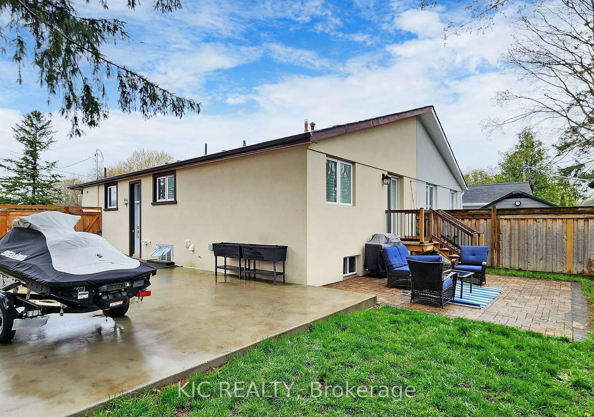 226 Browndale Crescent, #Basement