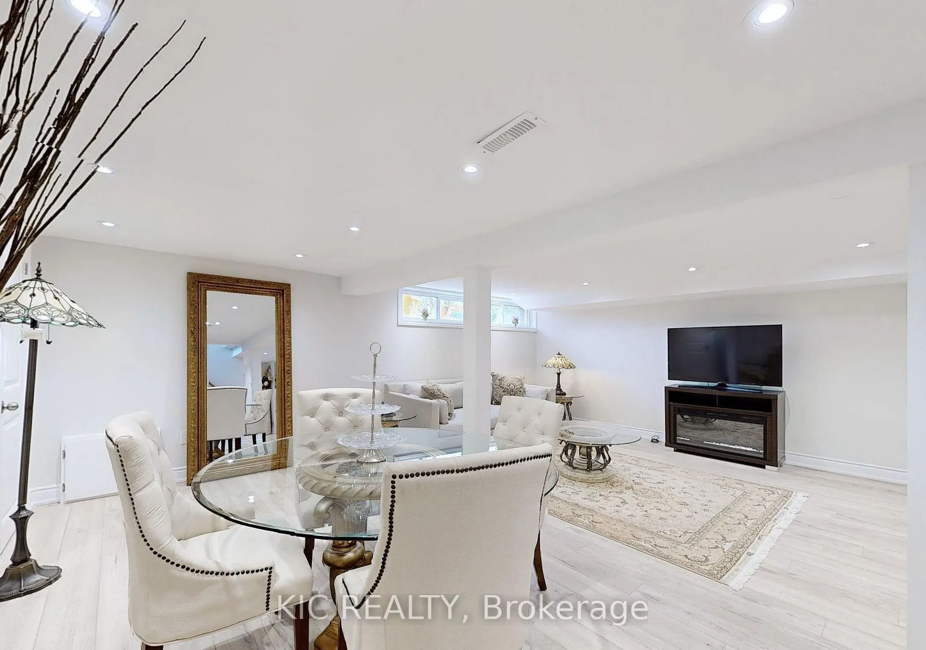 226 Browndale Crescent, #Basement