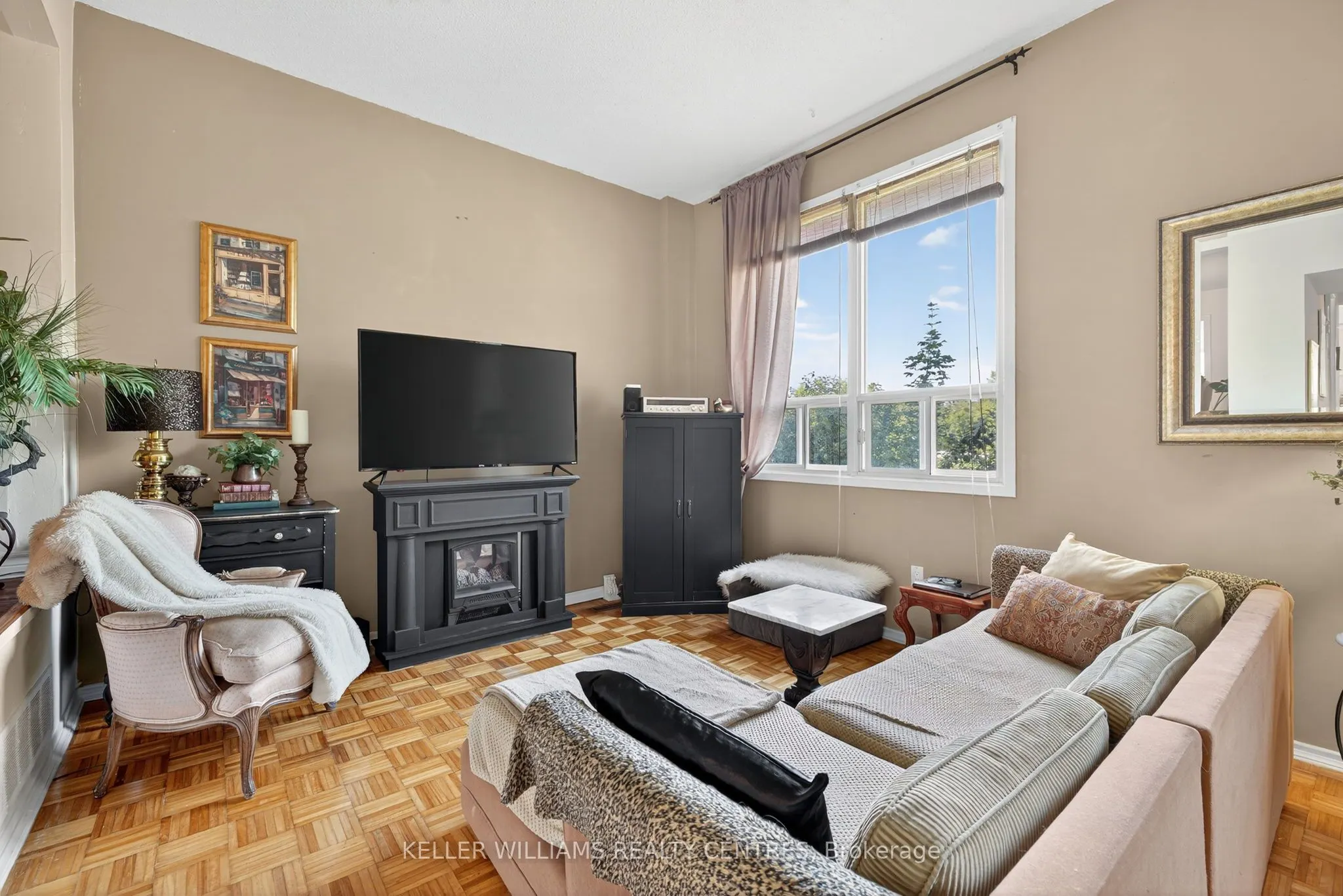 80 Poplar Crescent, #84