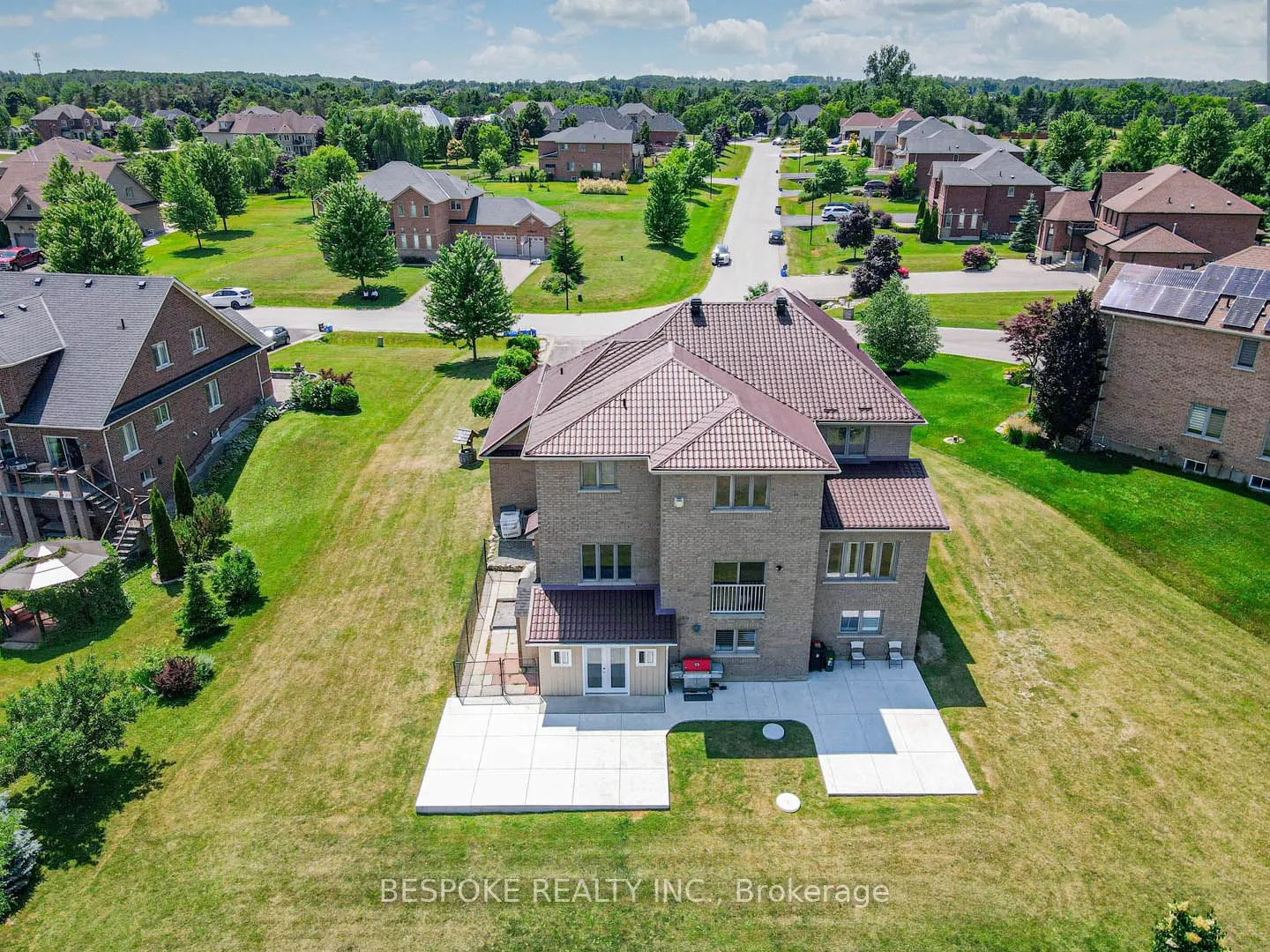 33 Ridge Road