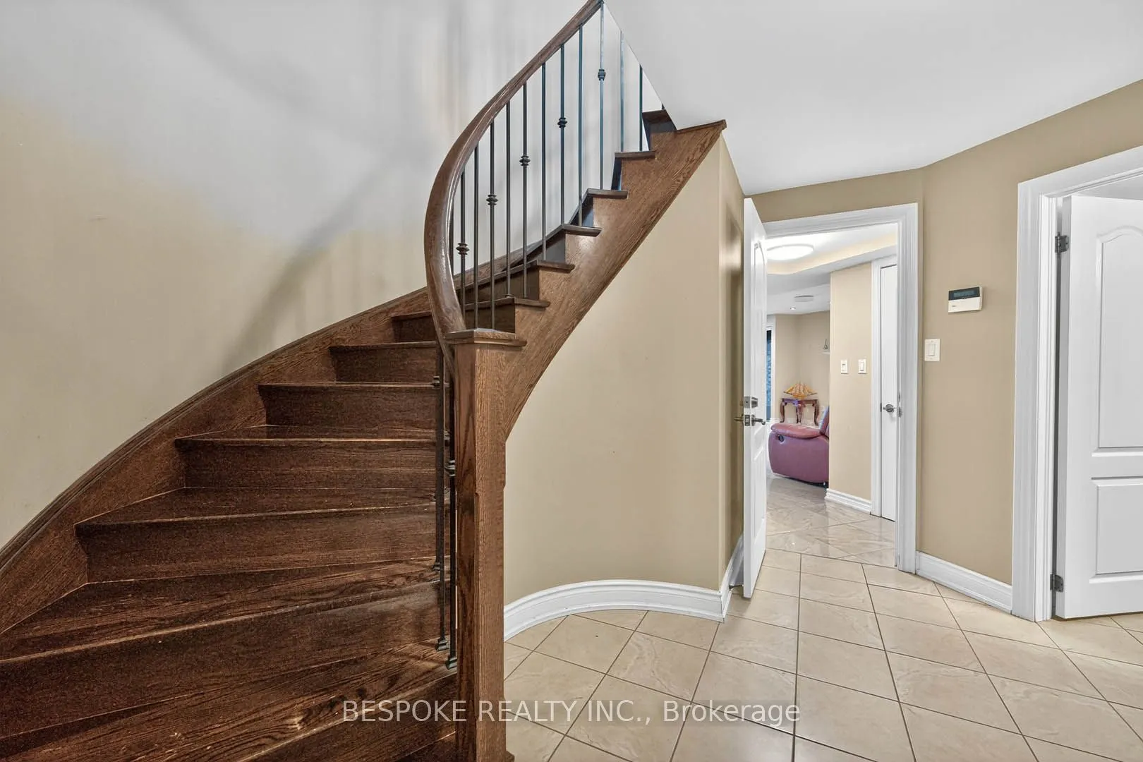 33 Ridge Road