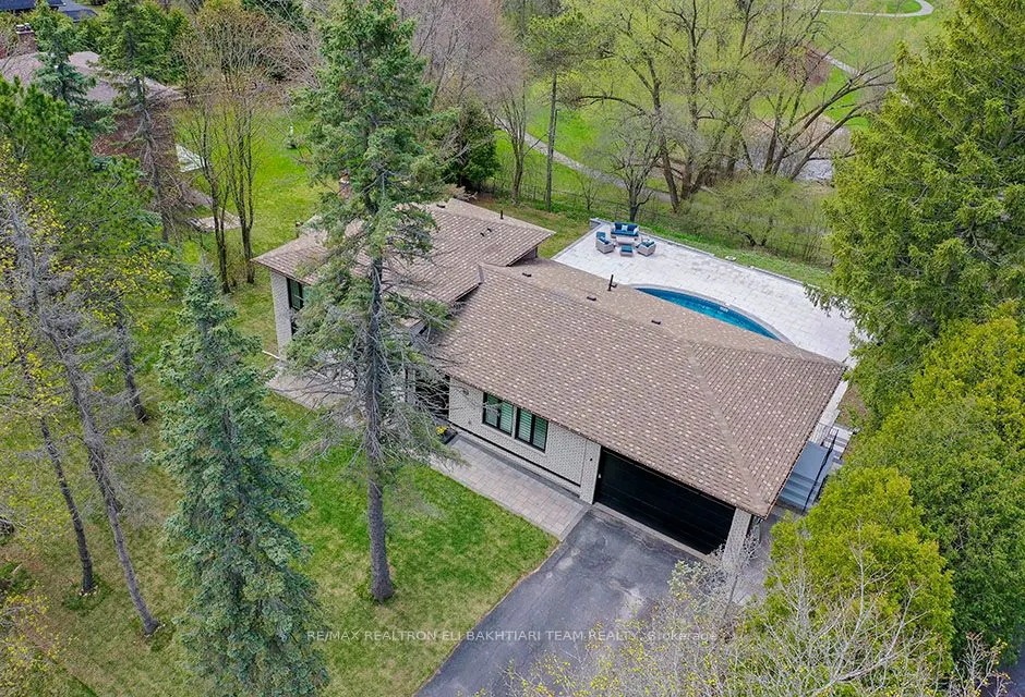 56 Cynthia Crescent
