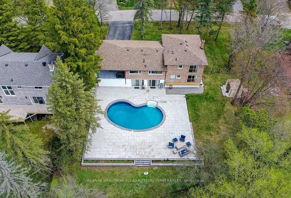 56 Cynthia Crescent