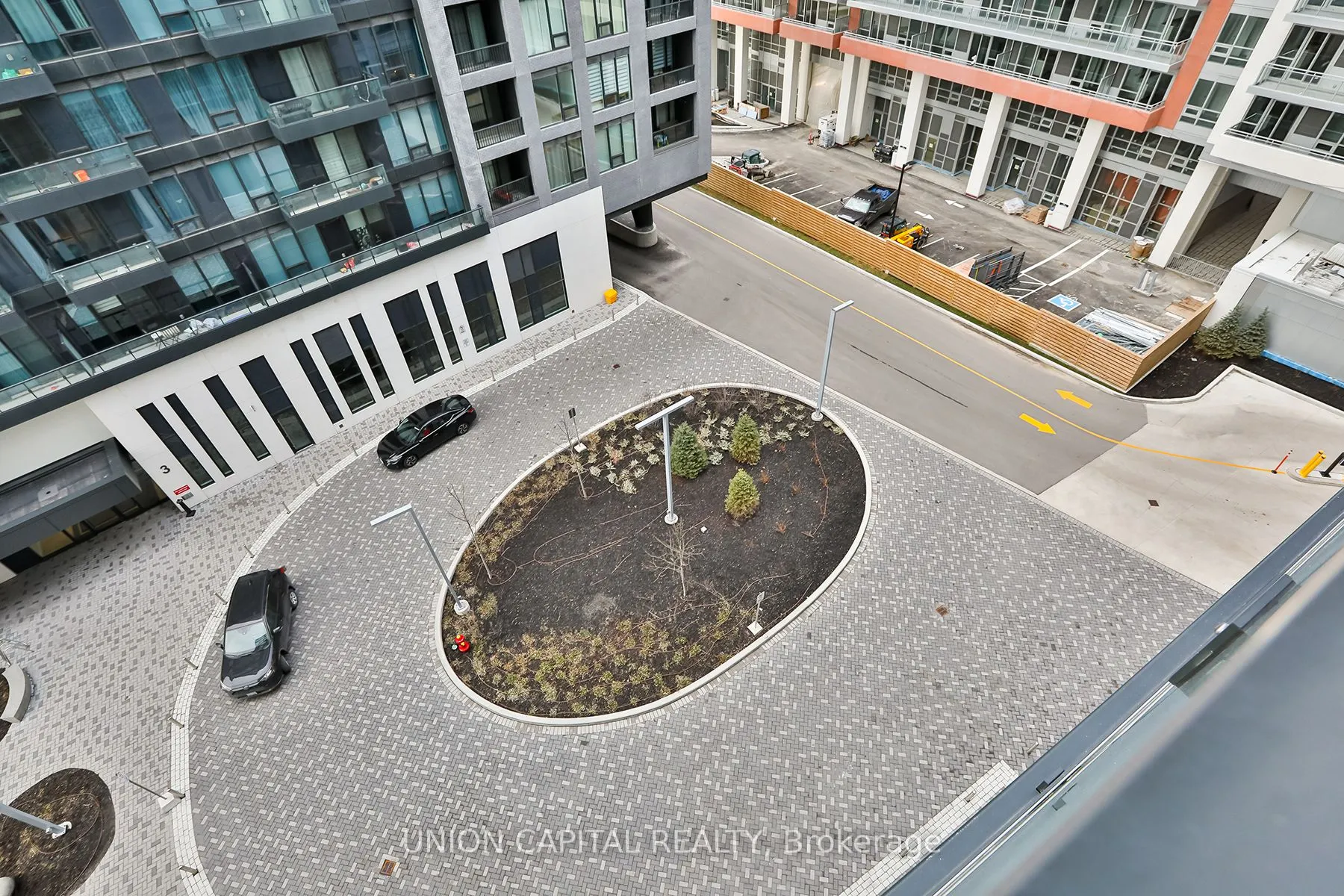 8868 Yonge Street, #702E