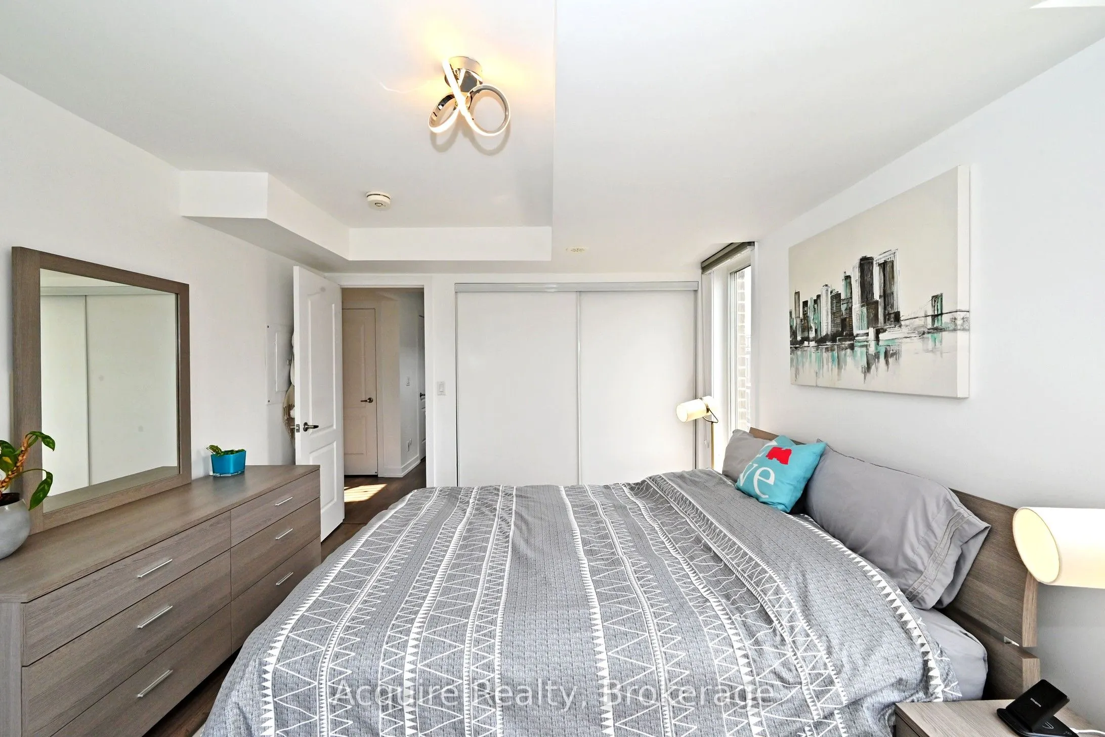 10 Dunsheath Way, #203