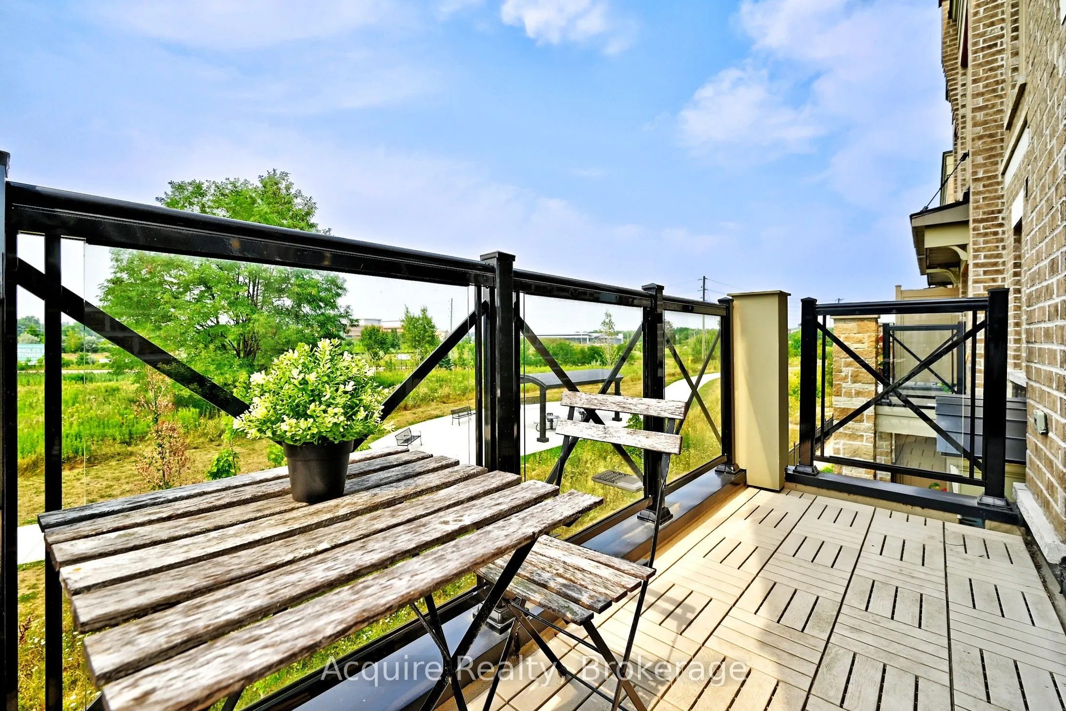10 Dunsheath Way, #203