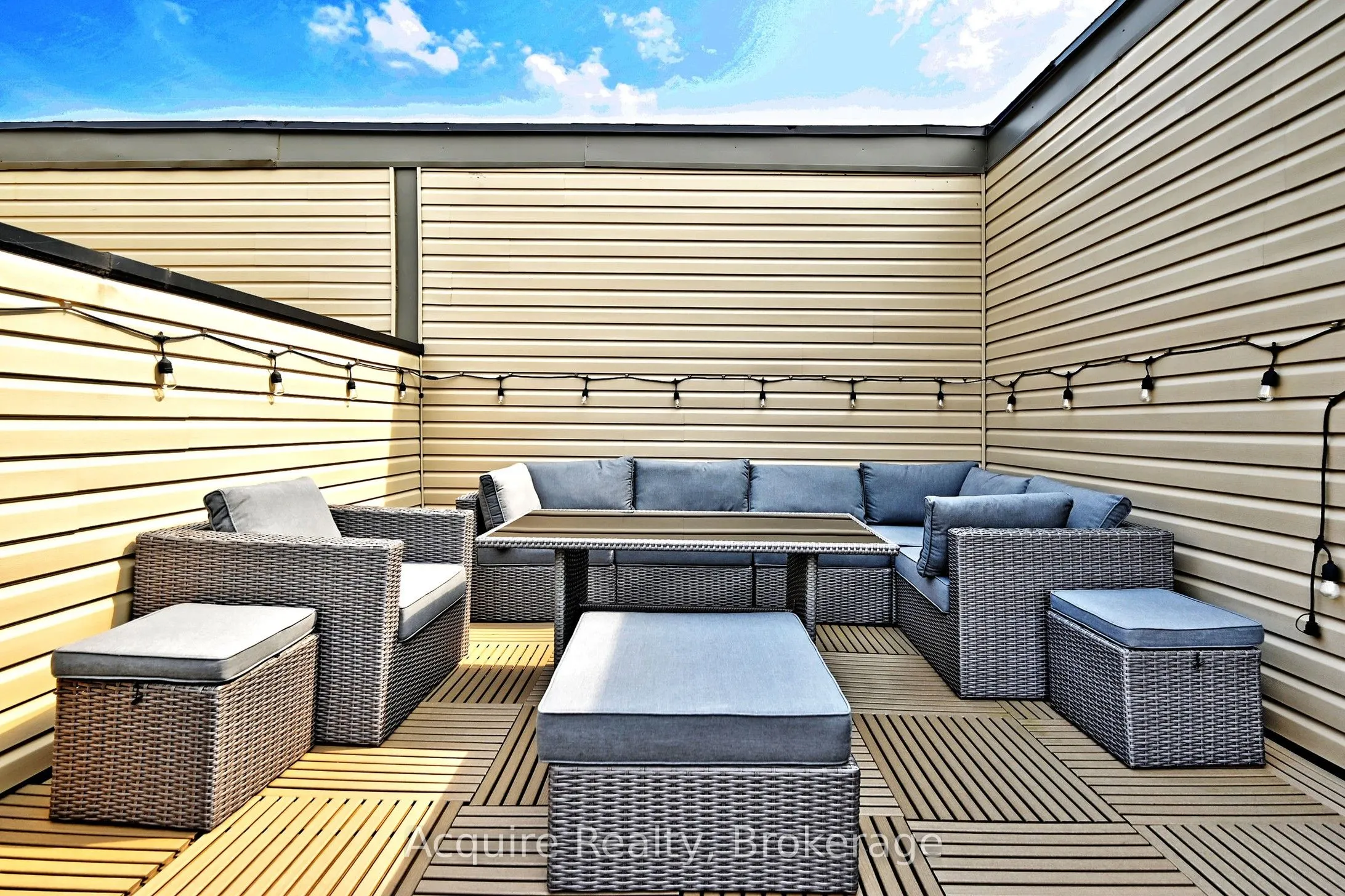 10 Dunsheath Way, #203