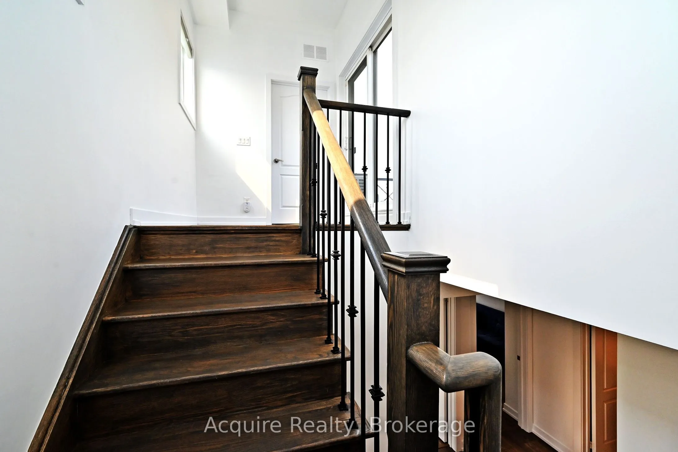 10 Dunsheath Way, #203