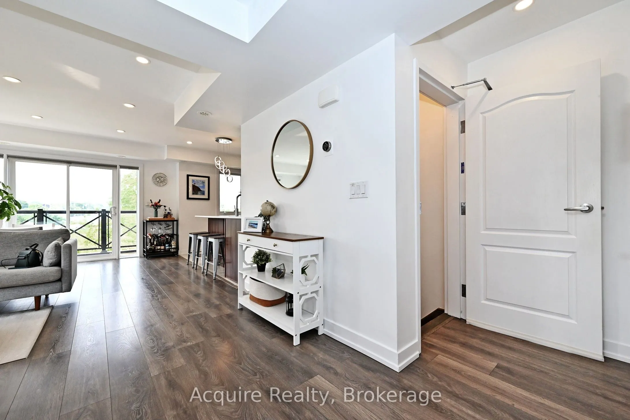 10 Dunsheath Way, #203