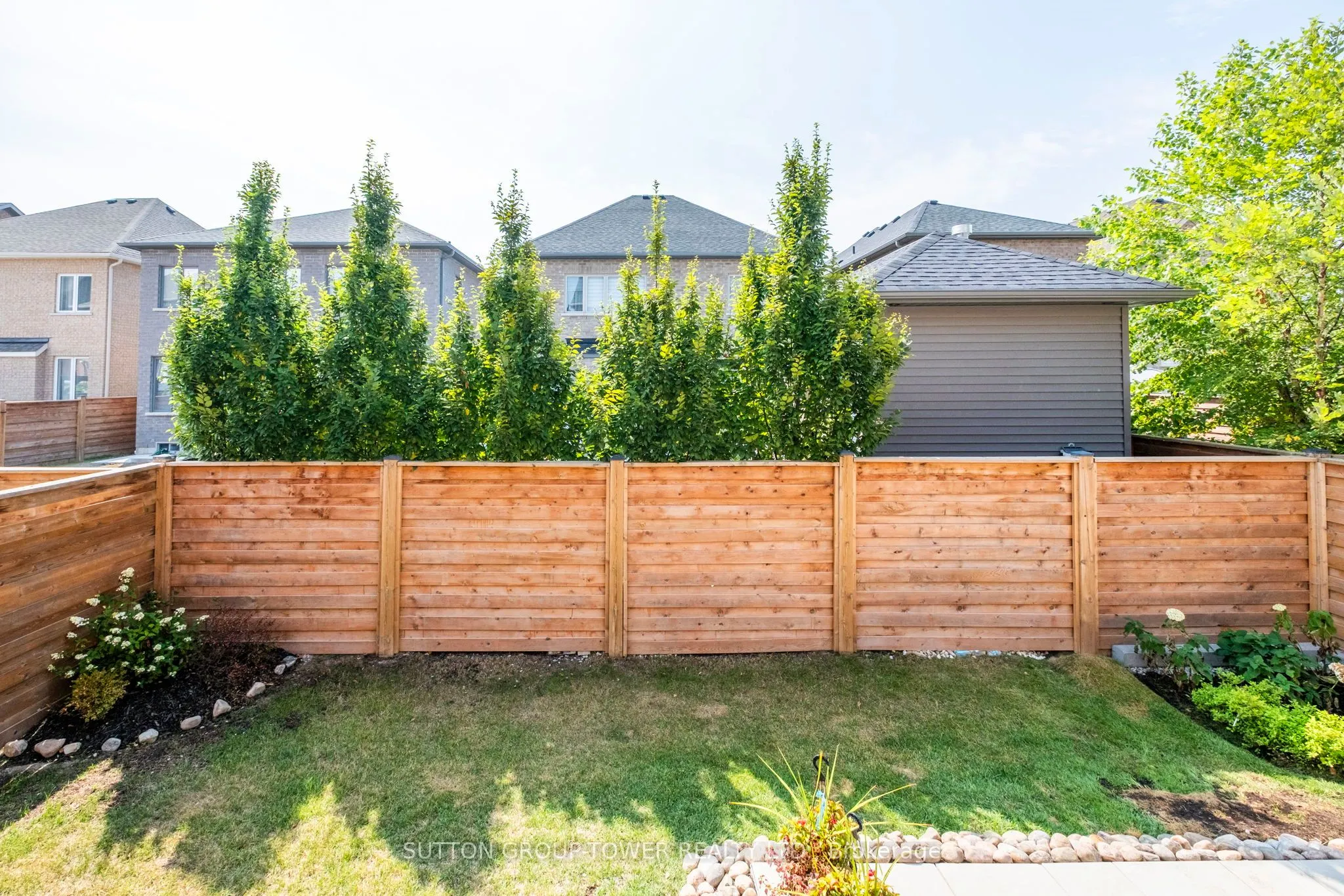10 Alistair Crescent