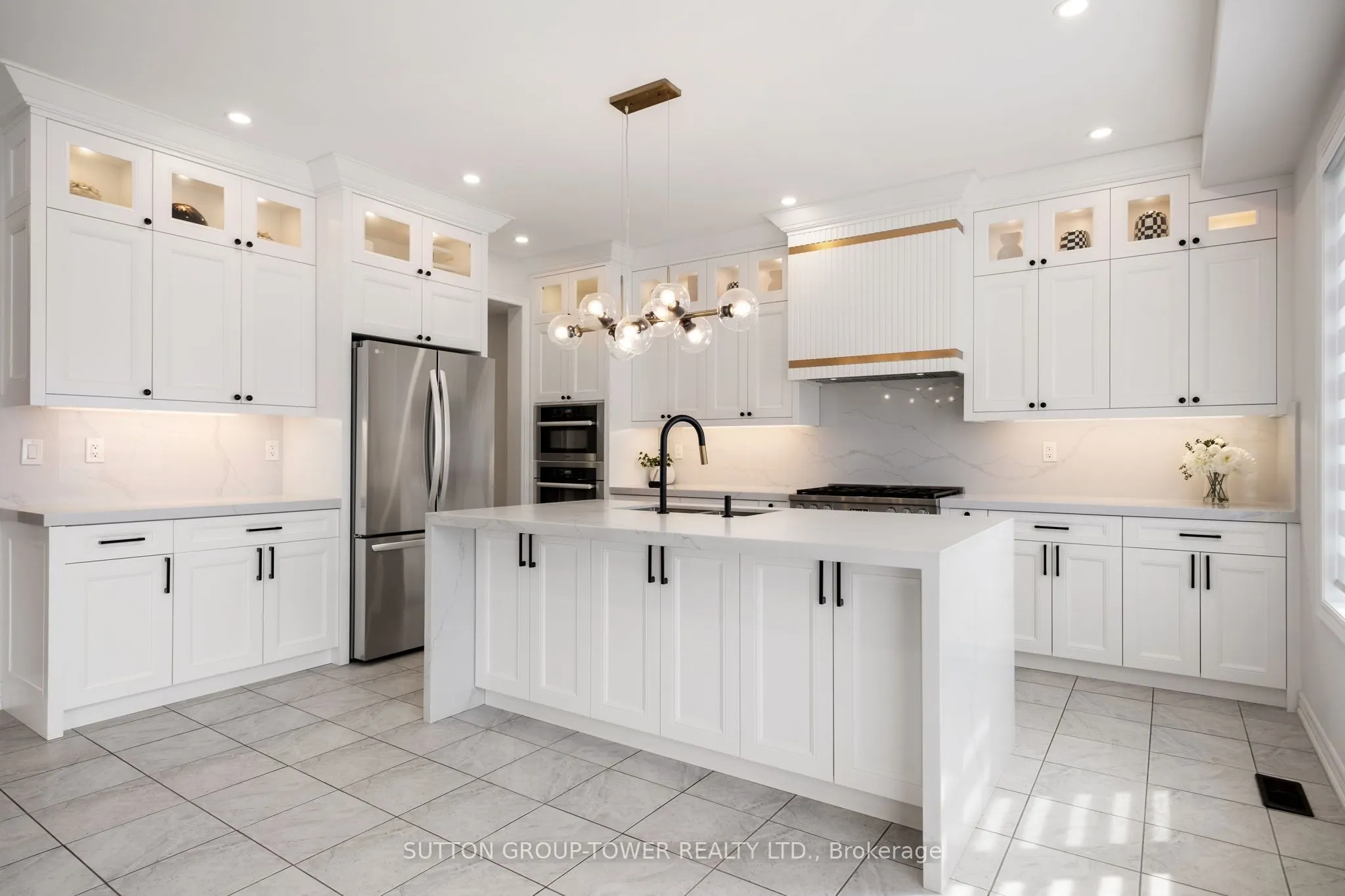 10 Alistair Crescent