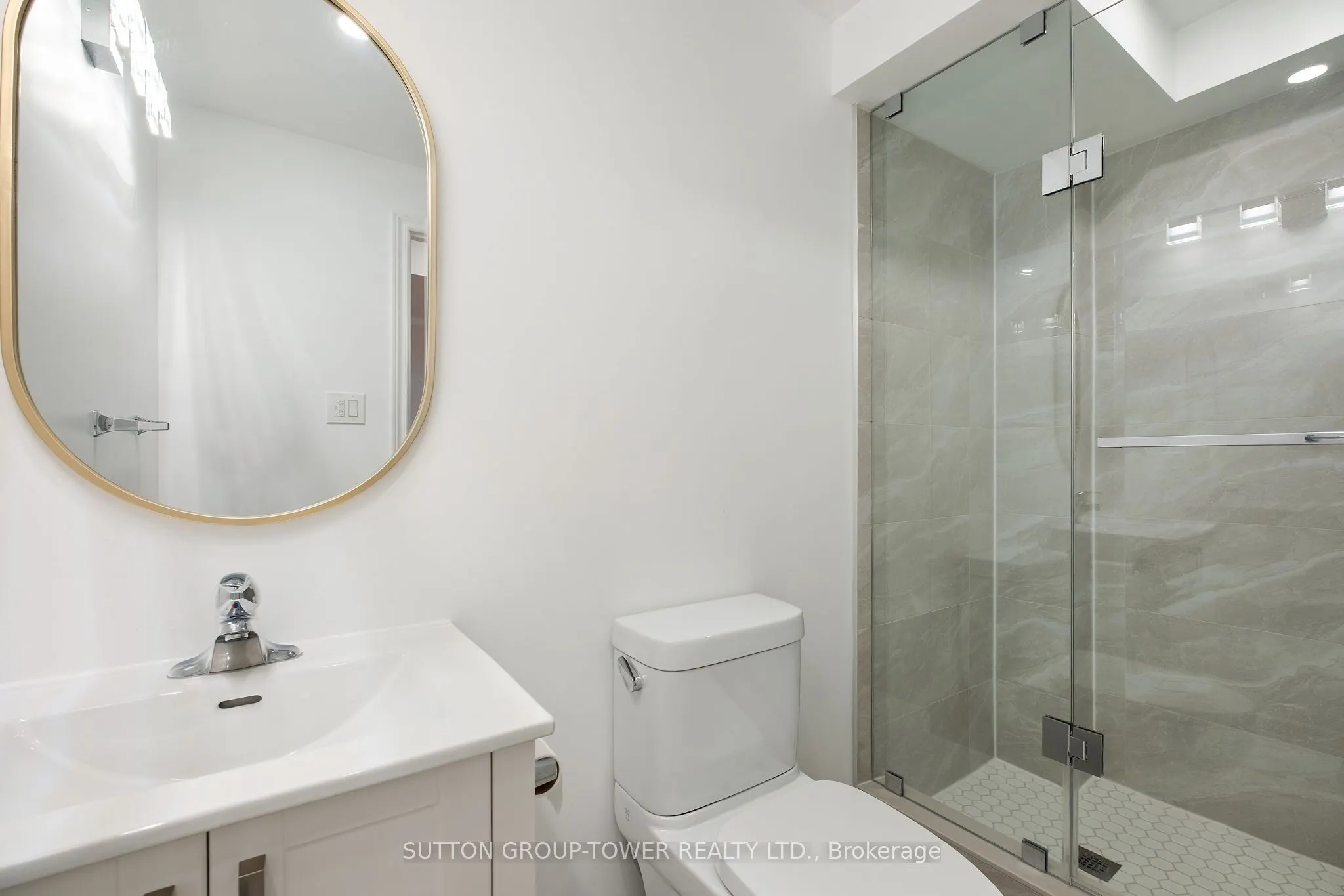 10 Alistair Crescent