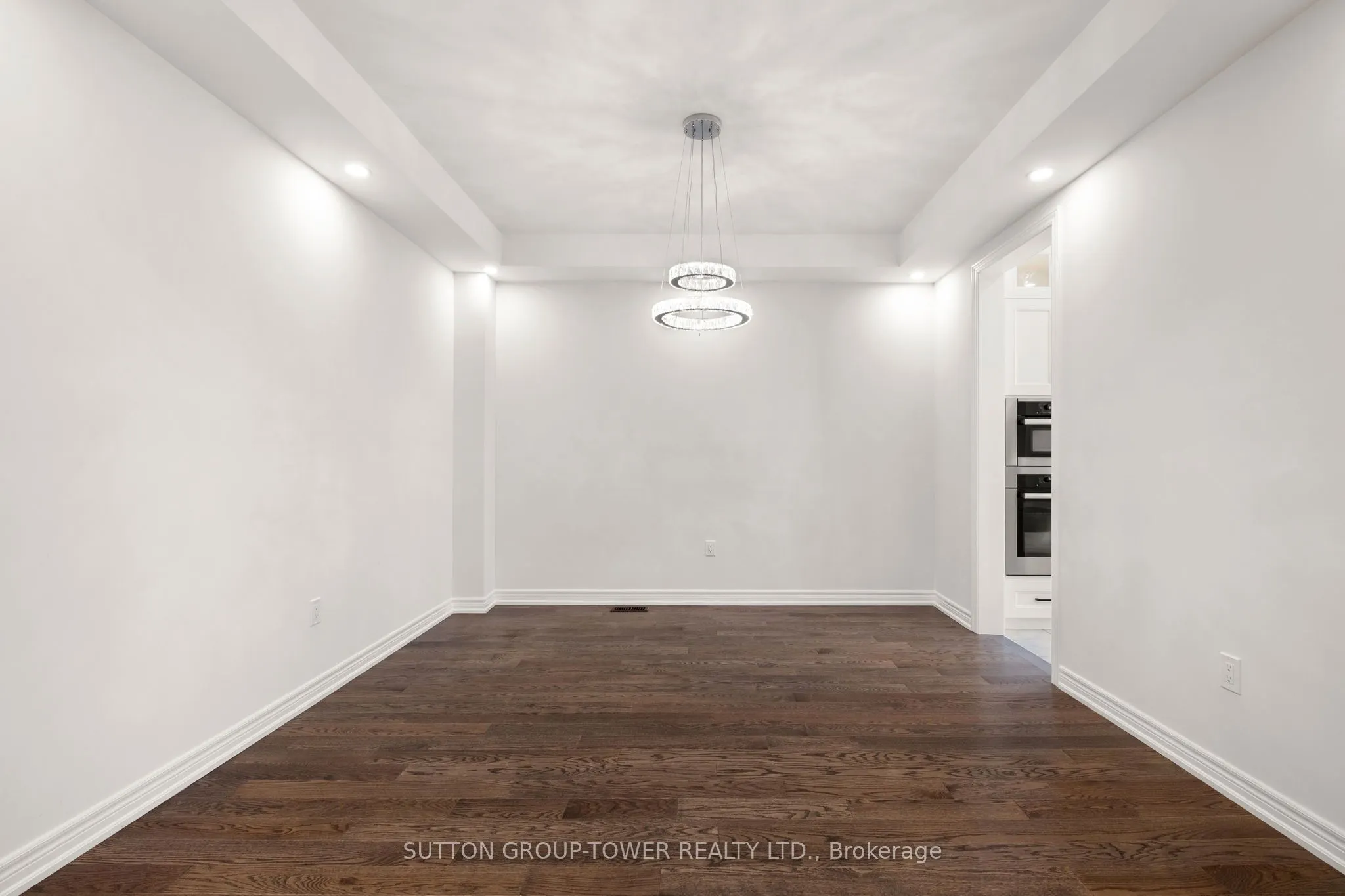 10 Alistair Crescent