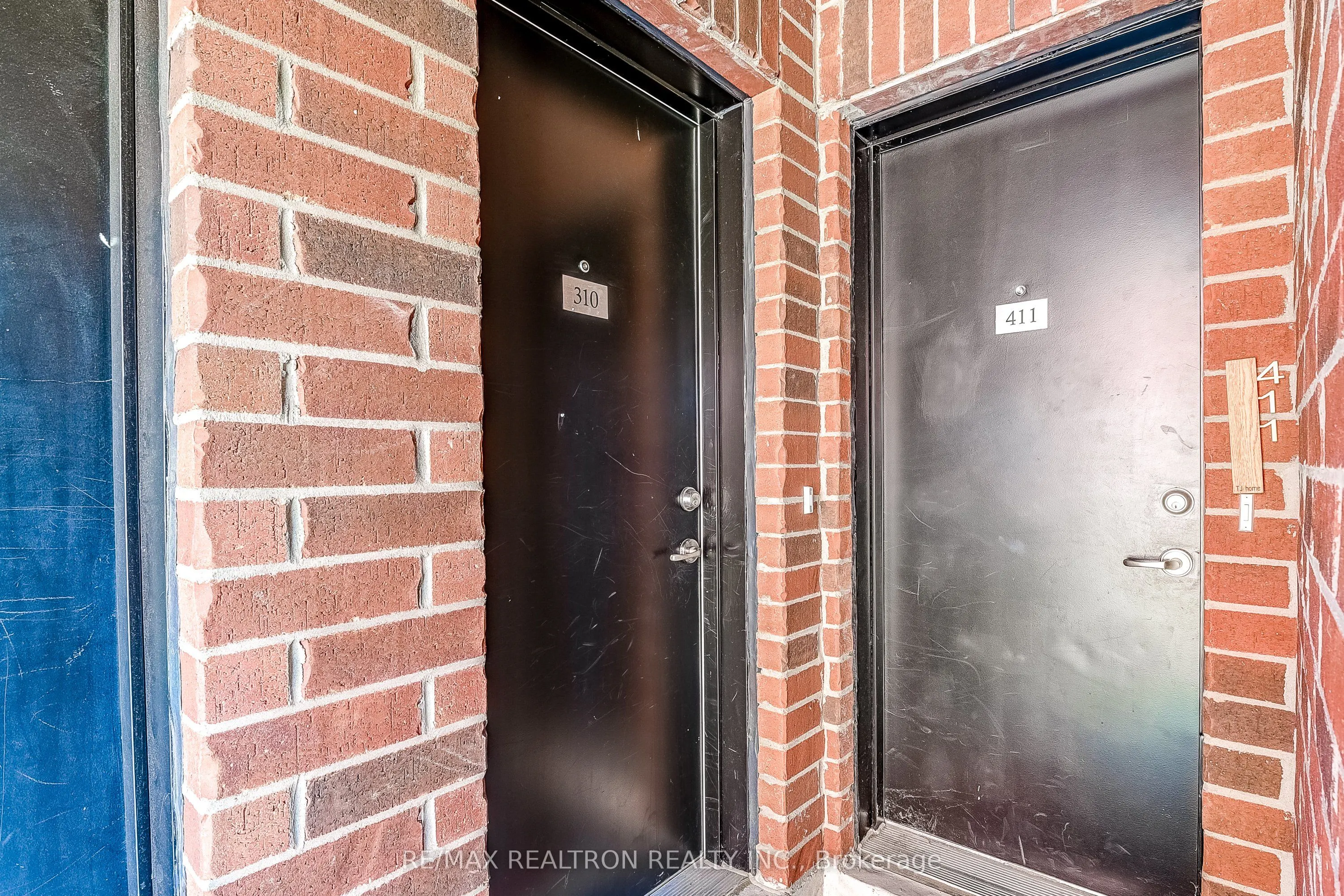 2 Linsmore Place, #310