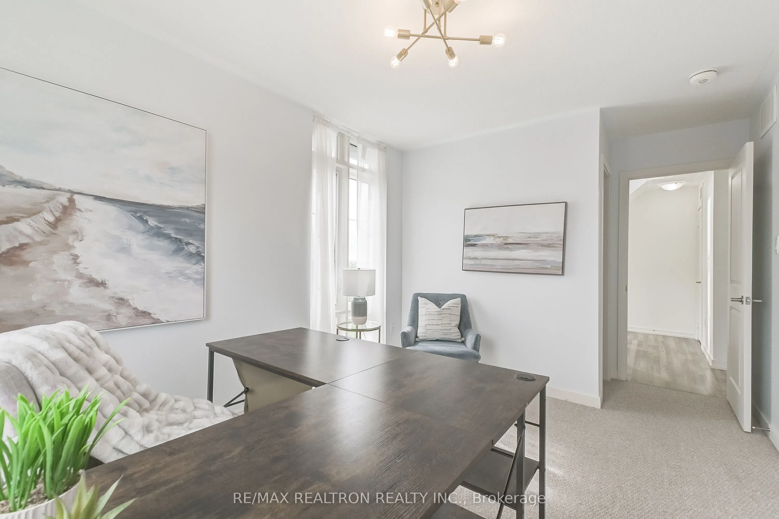 2 Linsmore Place, #310