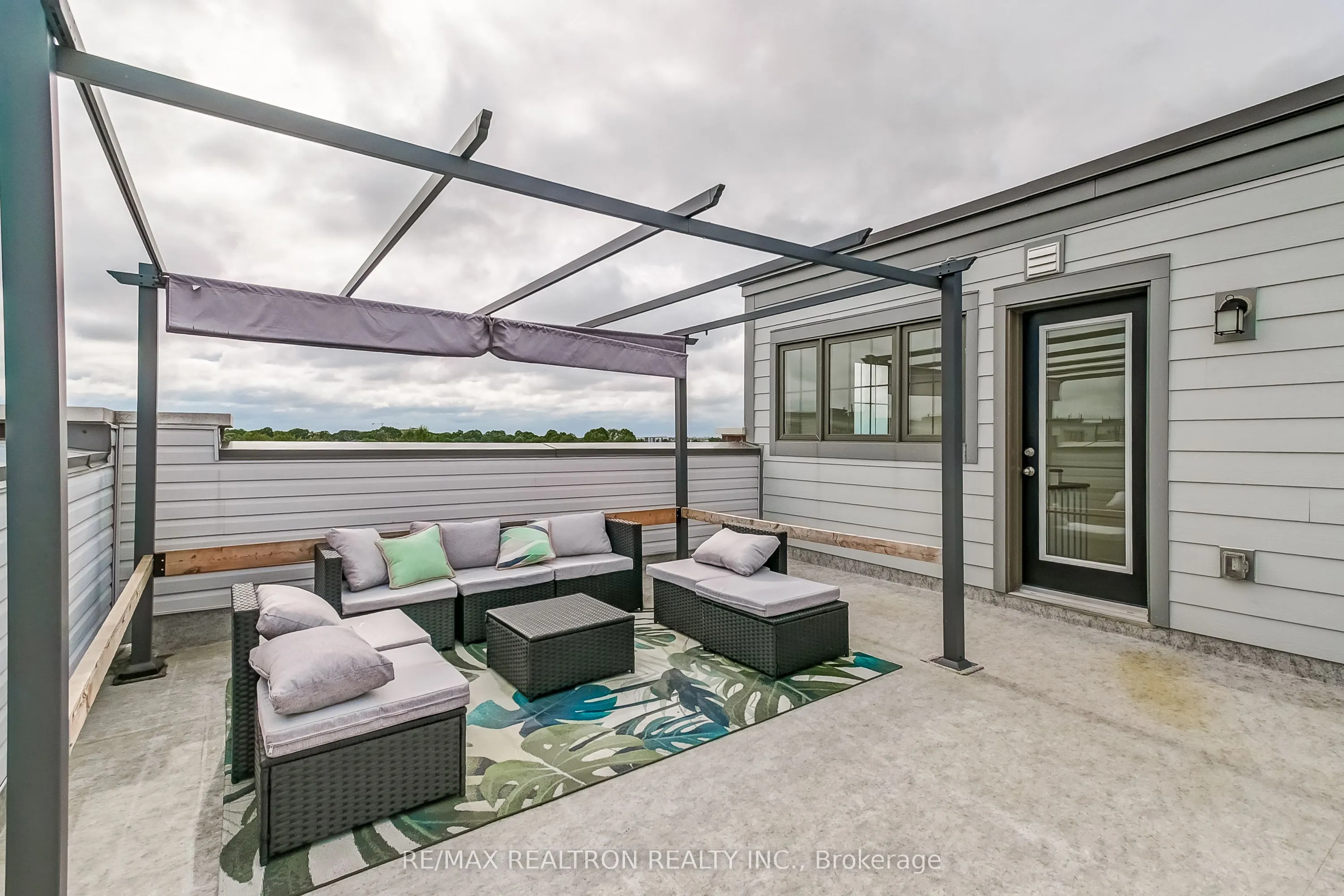 2 Linsmore Place, #310