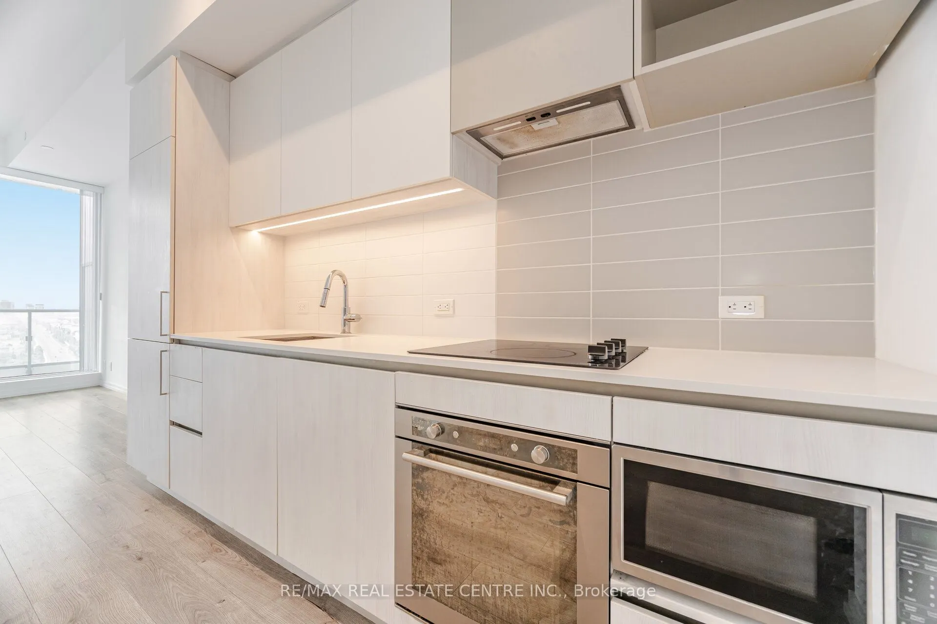 7890 Jane Street, #2507
