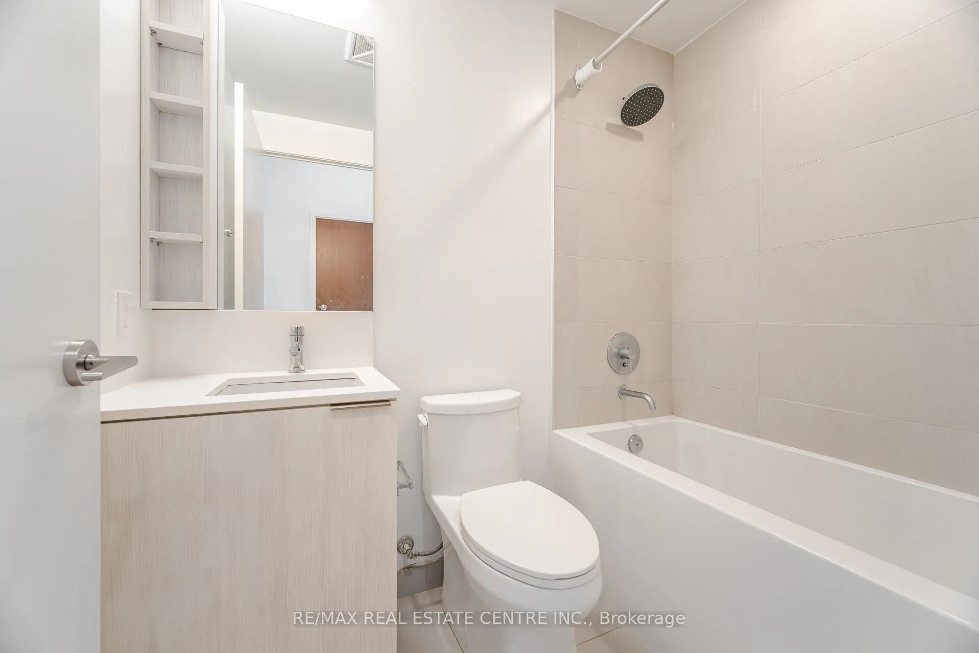7890 Jane Street, #2507