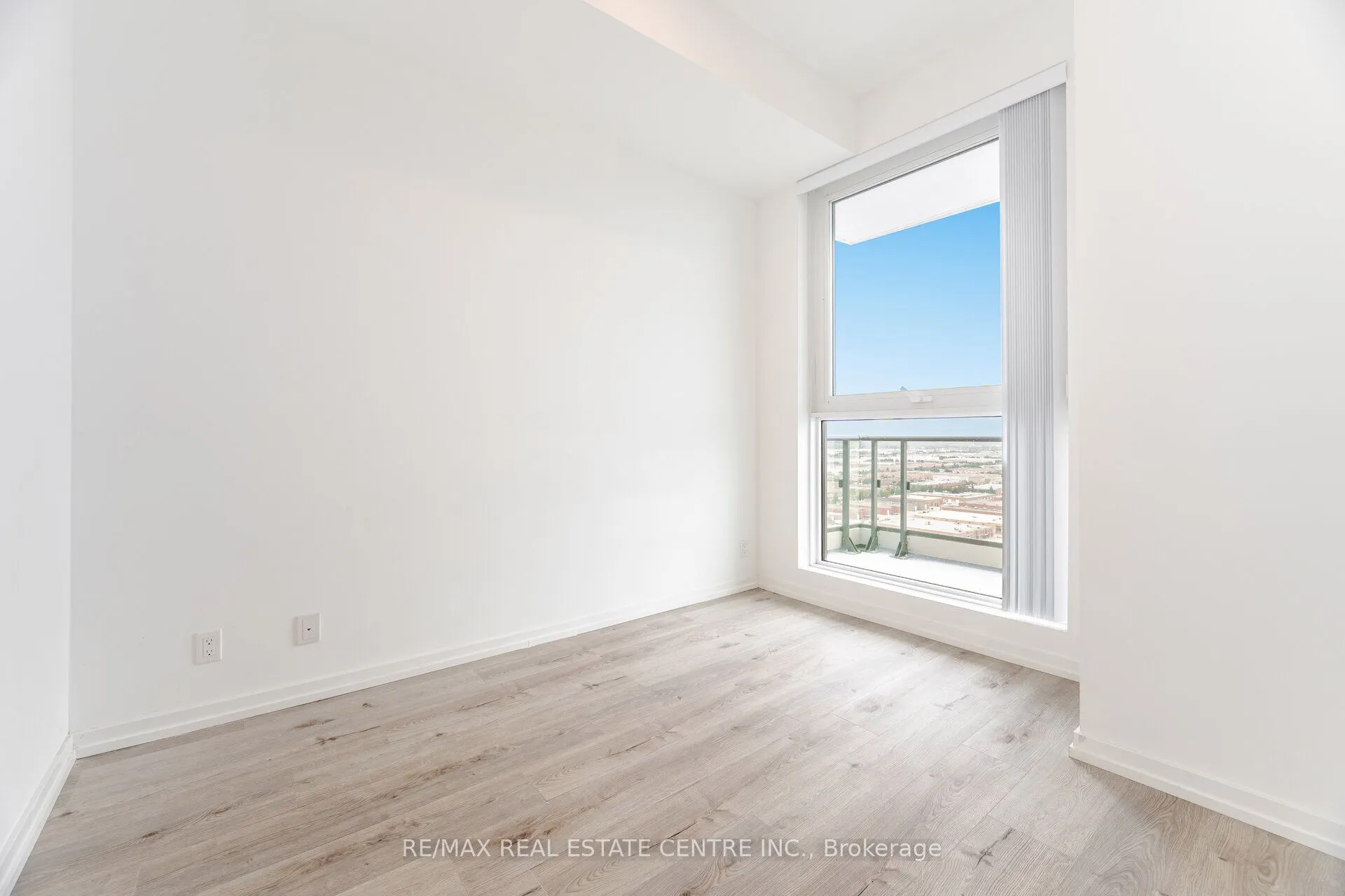 7890 Jane Street, #2507