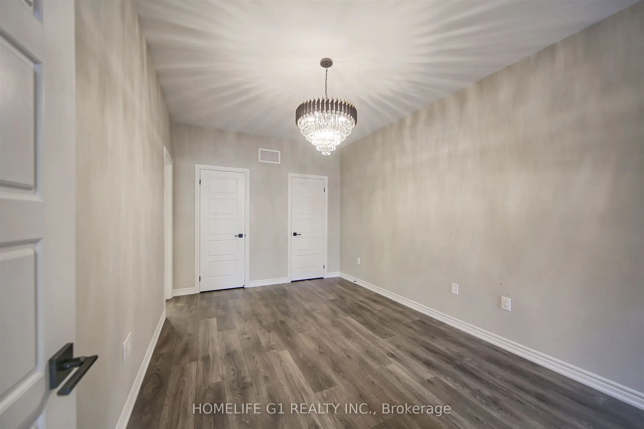 7 Mel Irving Drive