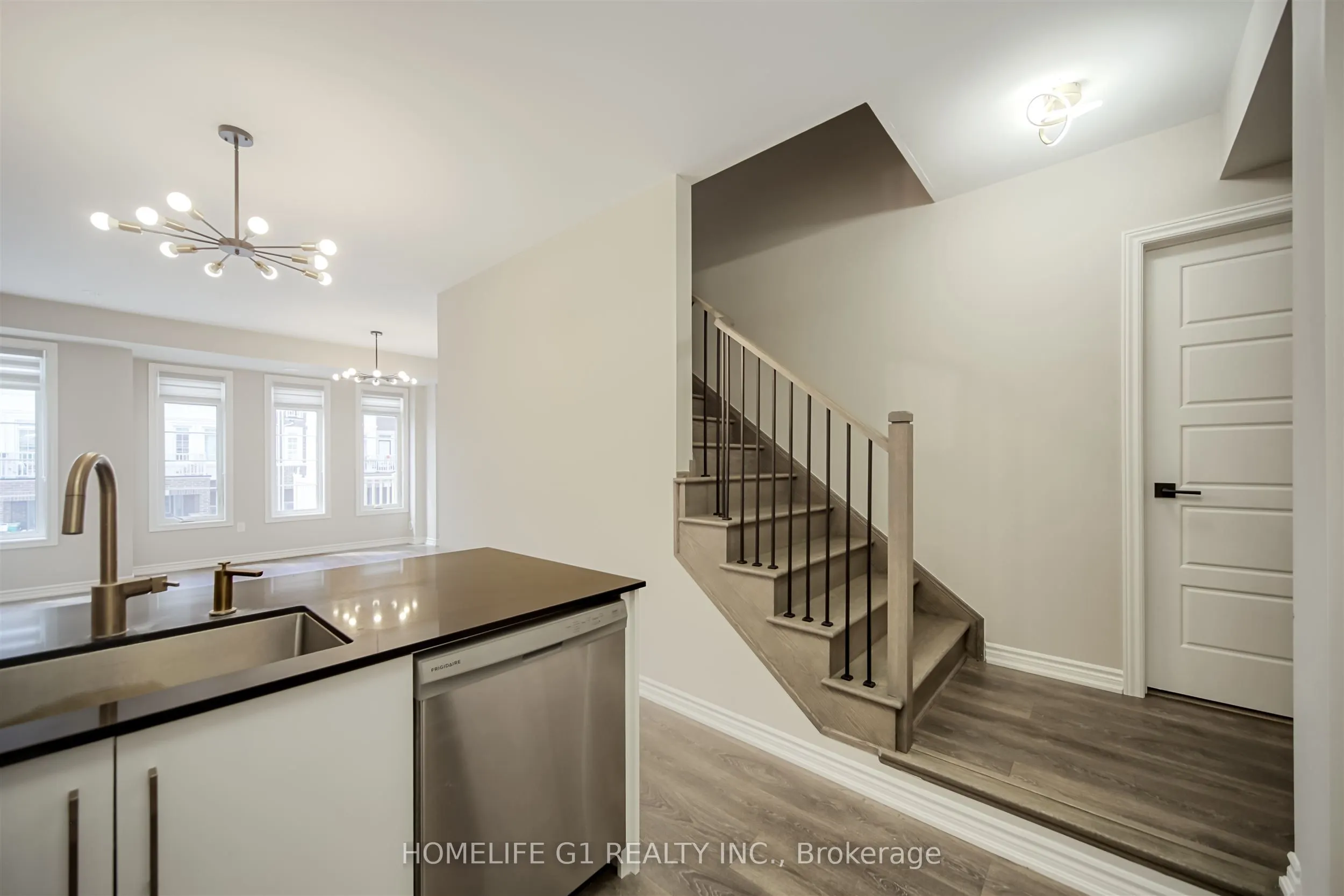 7 Mel Irving Drive