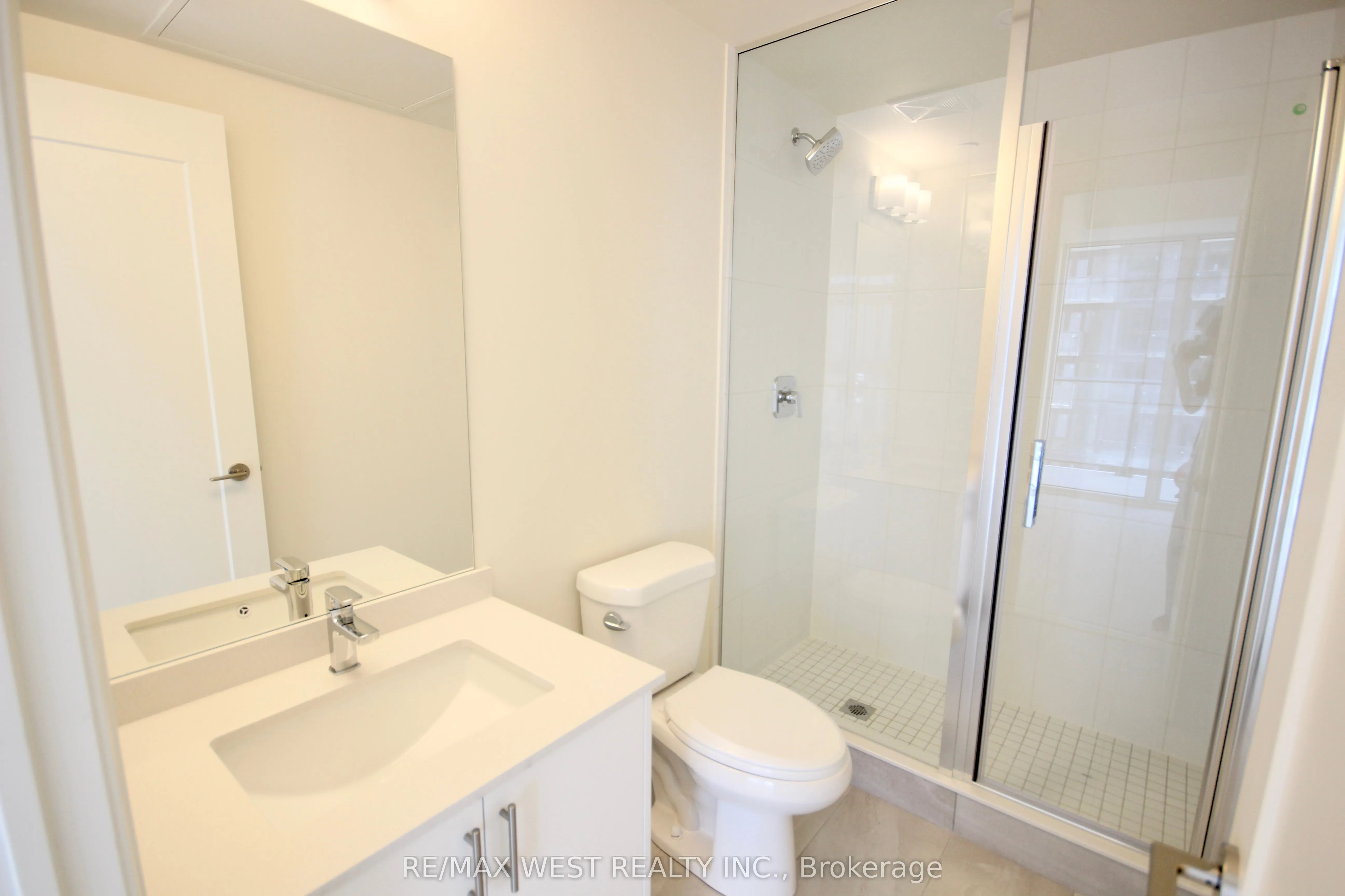 8960 Jane Street, #1602