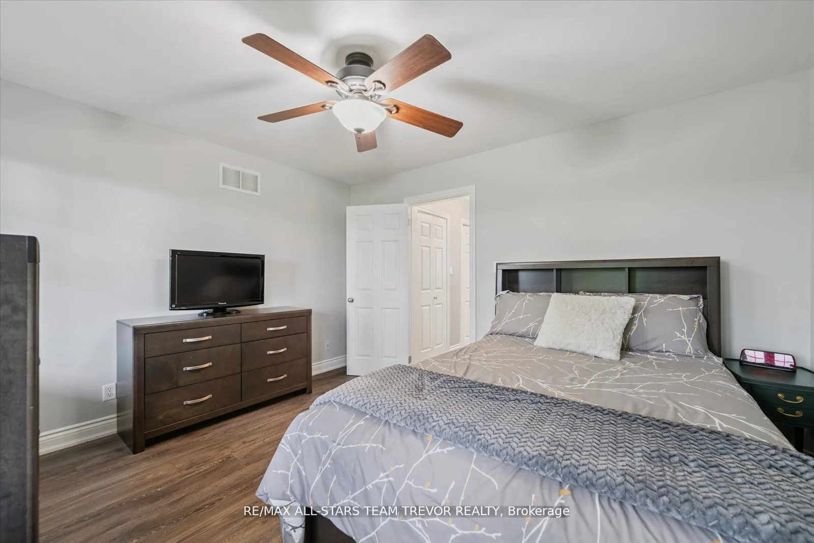 14210 Durham Rd 1