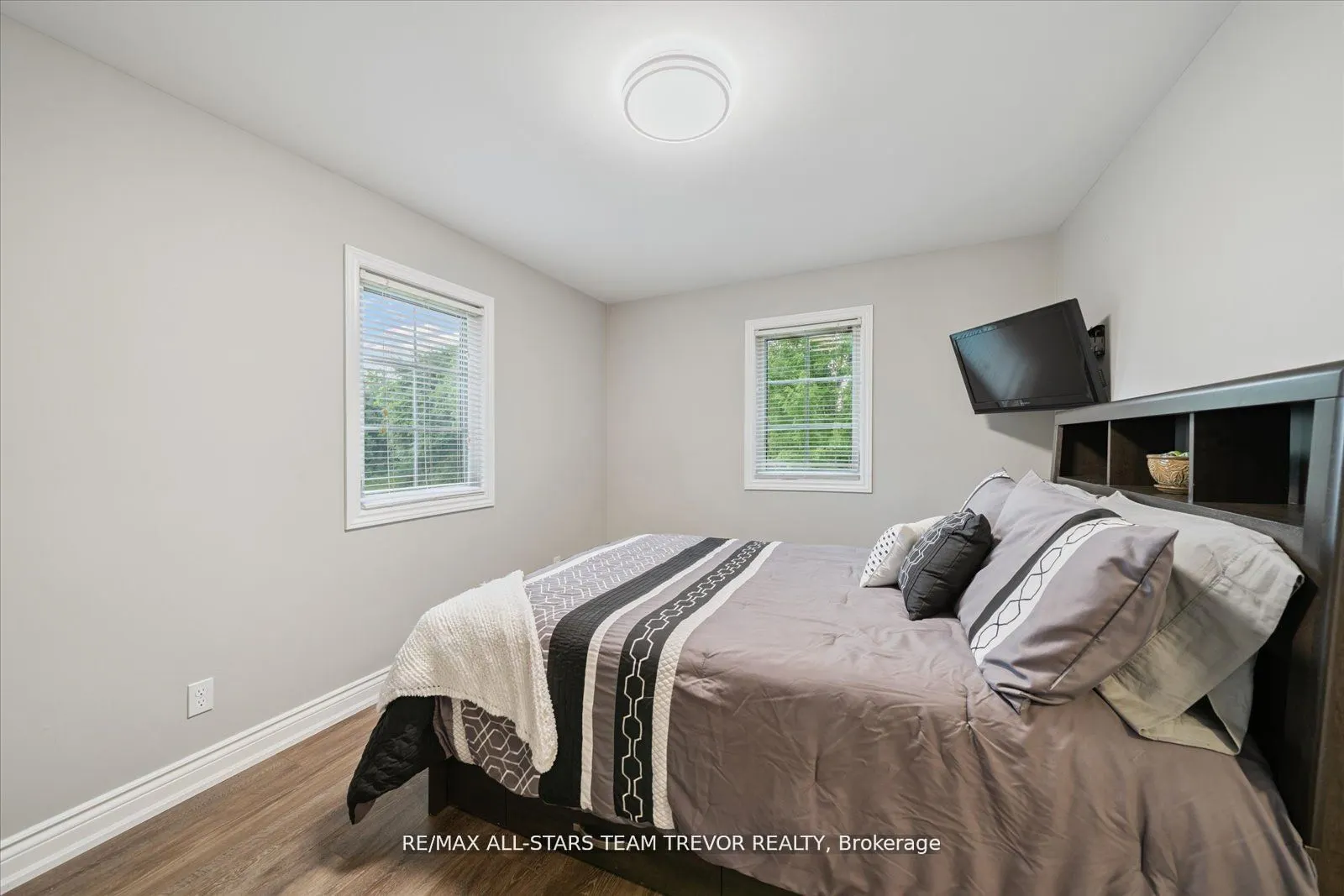 14210 Durham Rd 1