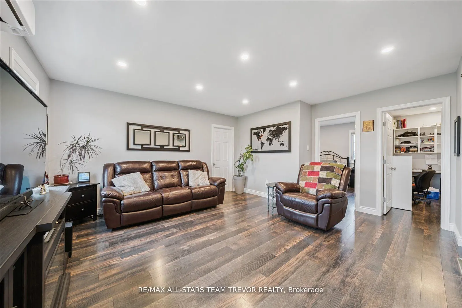 14210 Durham Rd 1