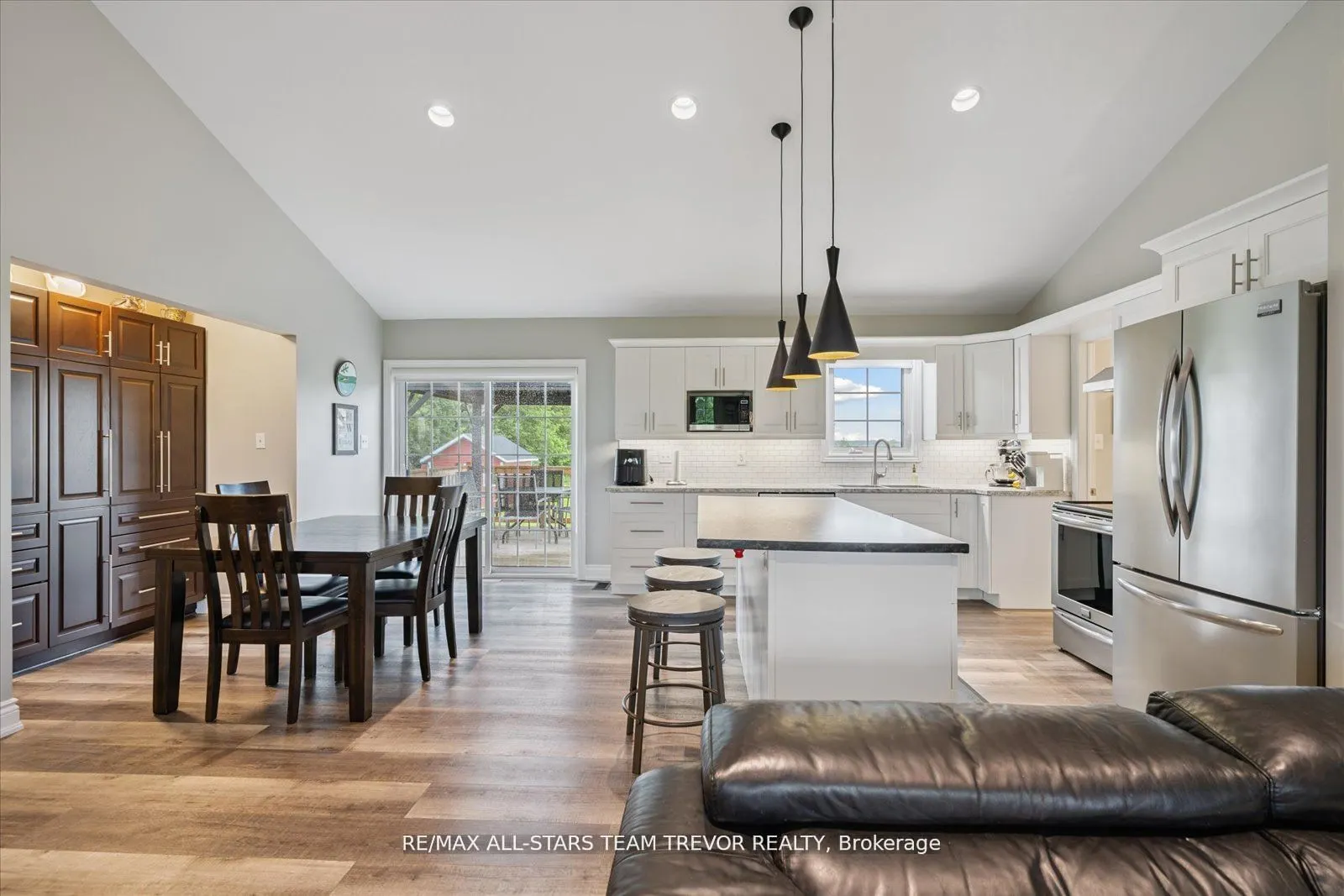 14210 Durham Rd 1