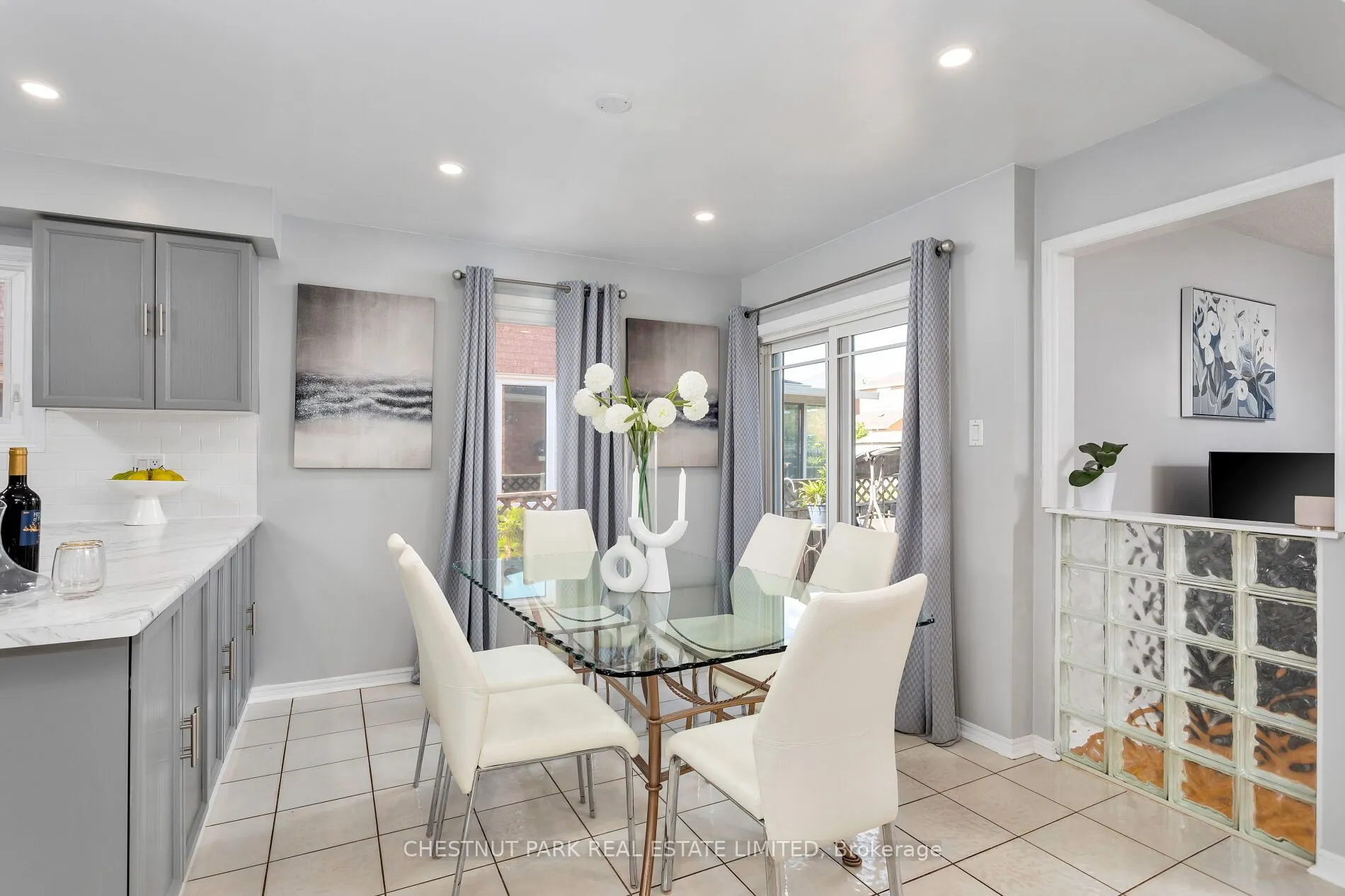 138 Largo Crescent