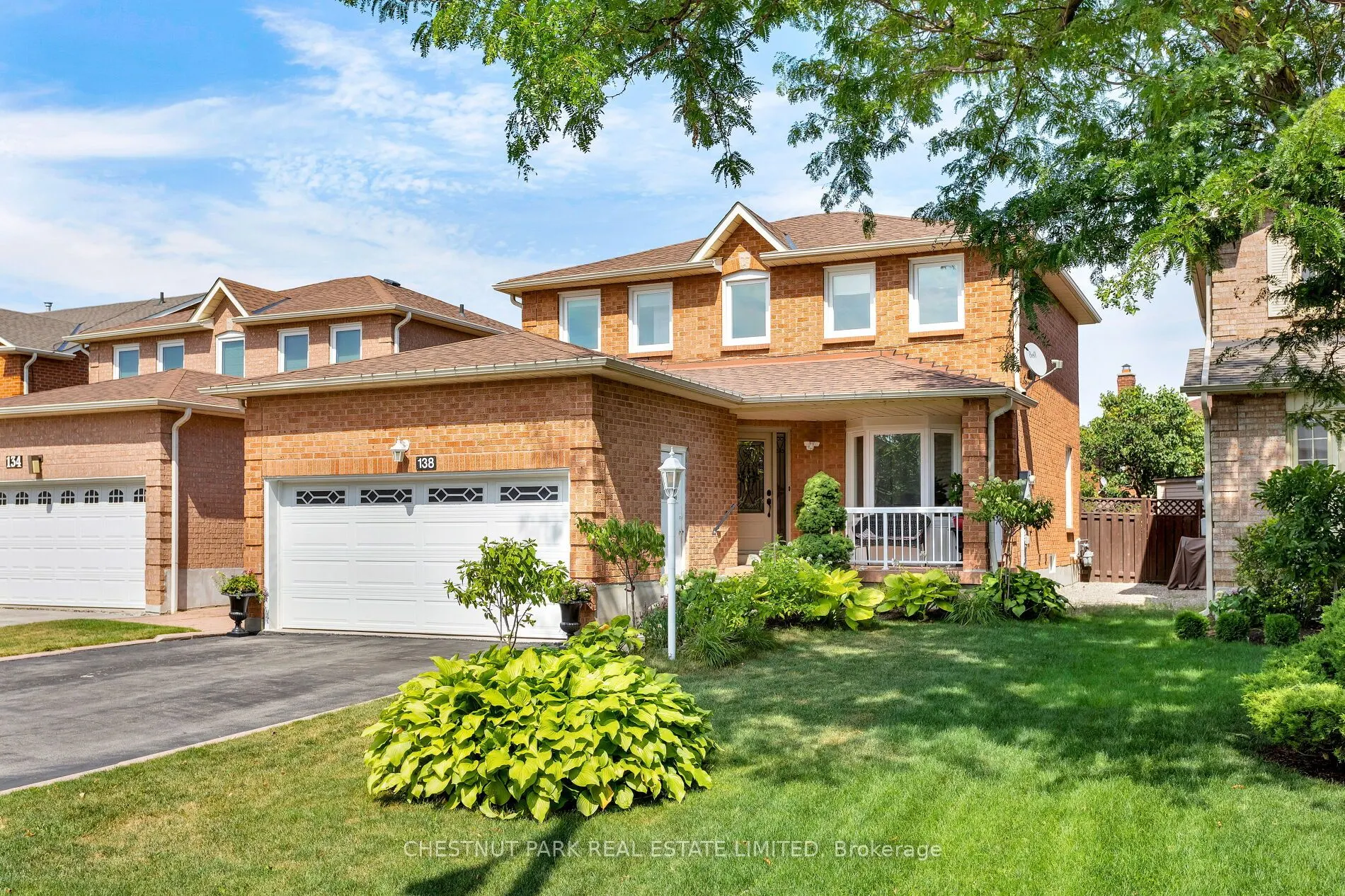 138 Largo Crescent