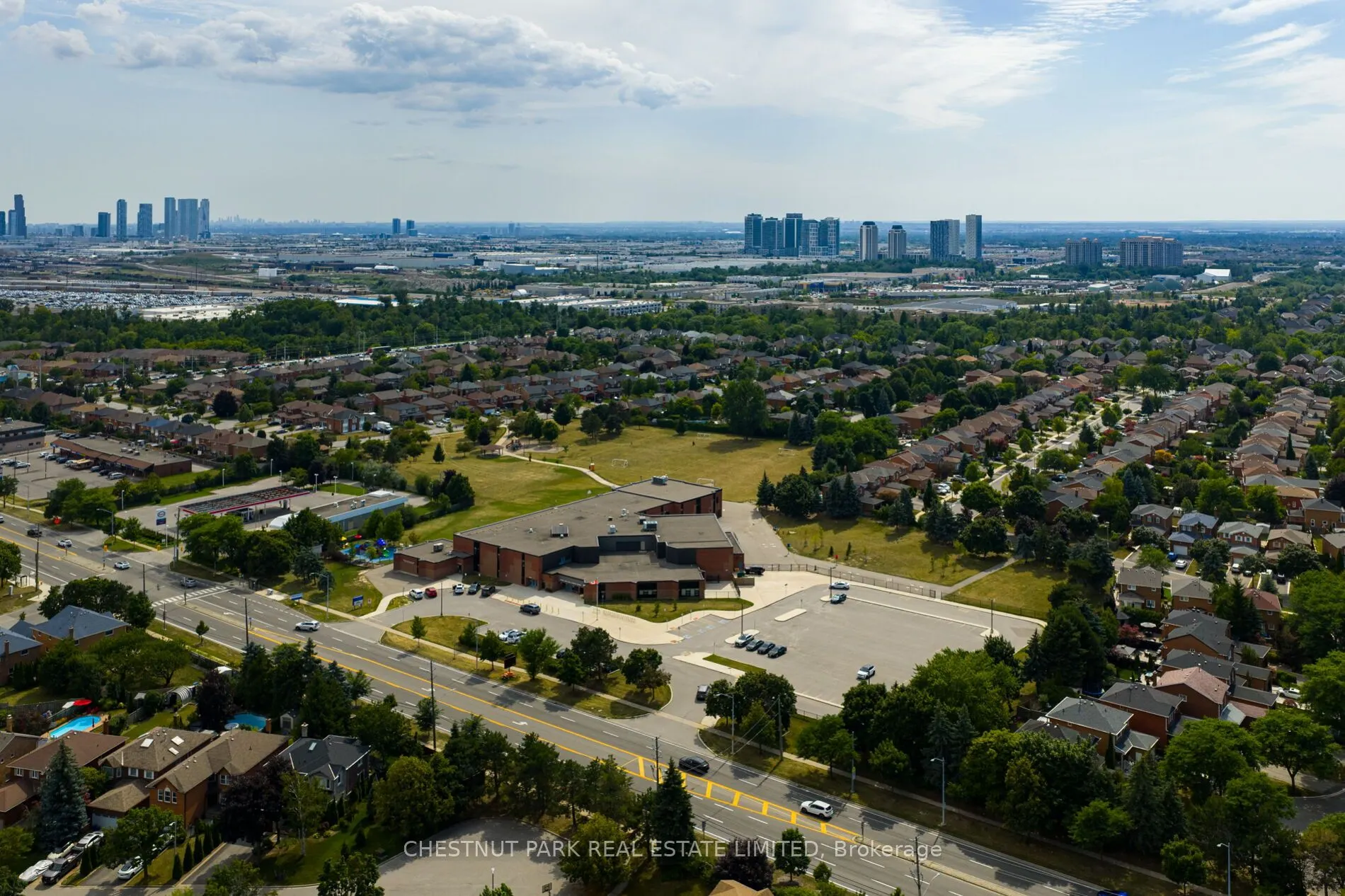 138 Largo Crescent